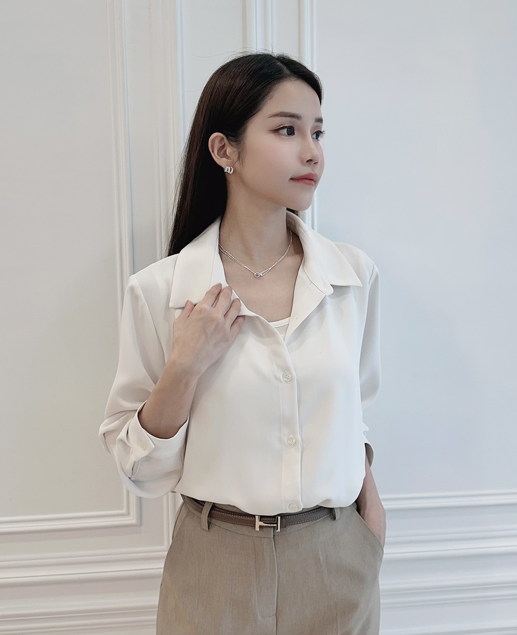 ( JS ) 自帶內搭! 拼接領層襯衫