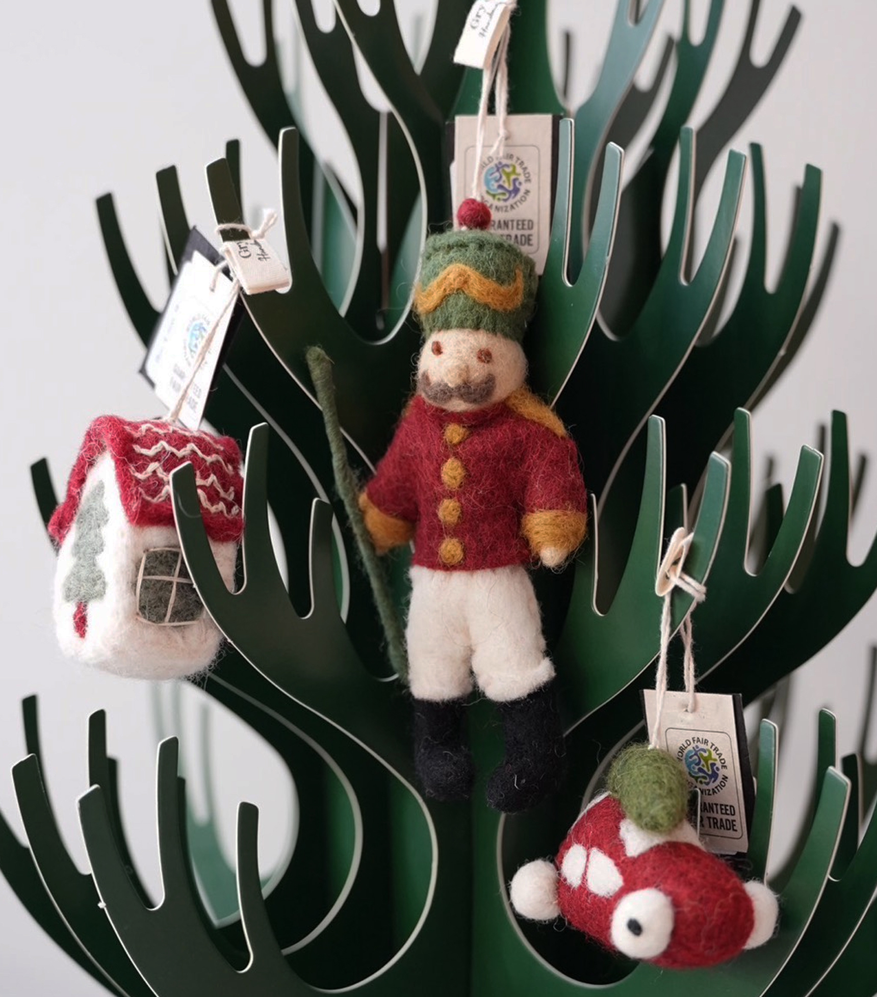 丹麥Gry&Sif 聖誕掛飾-Nutcracker w/Red Jacket&Green Hat(11225)