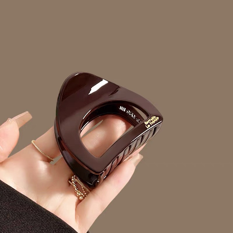 極簡立方鏤空抓夾