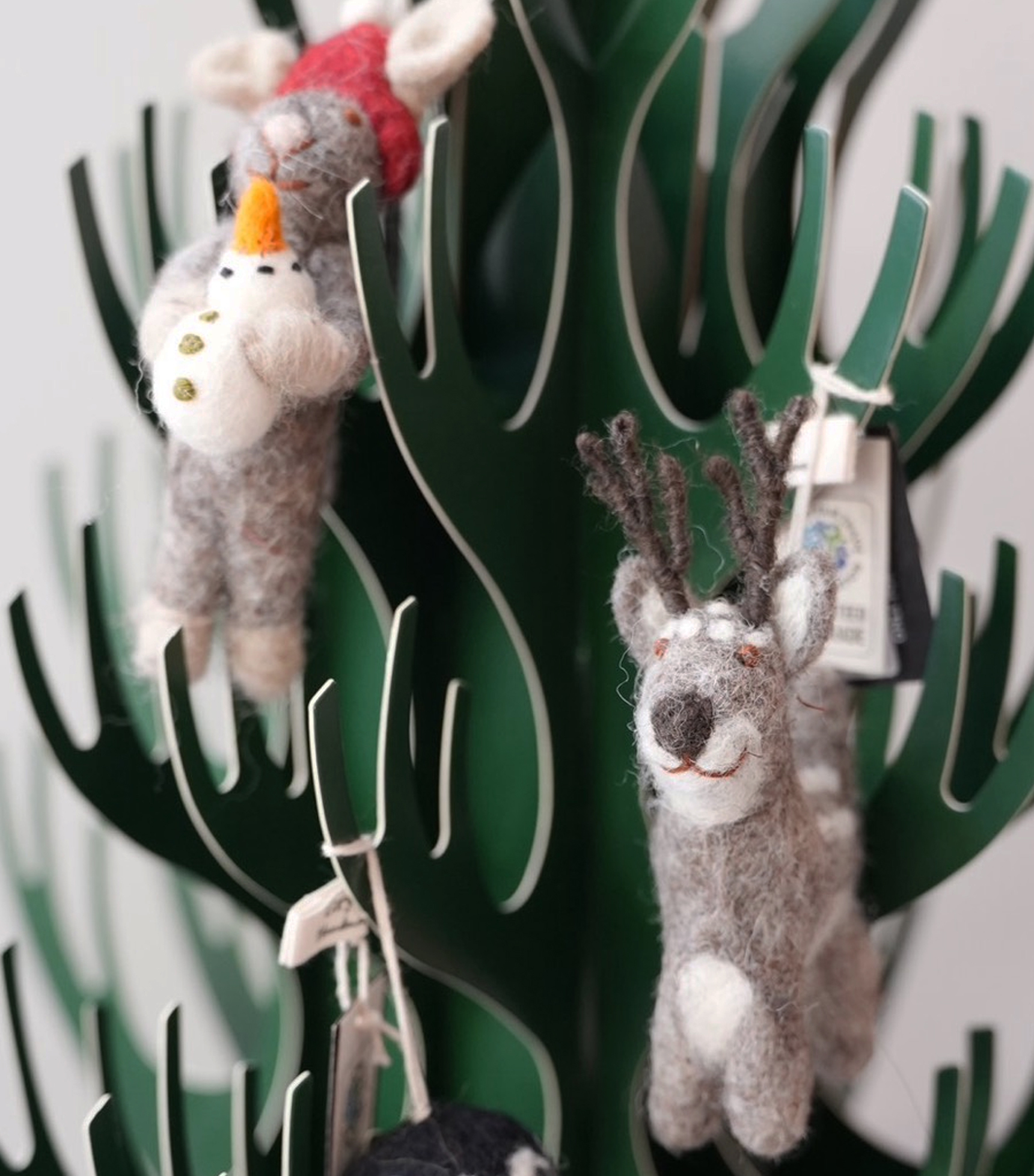 丹麥Gry&Sif 聖誕掛飾-Grey Mouse w/Snowman(11021)