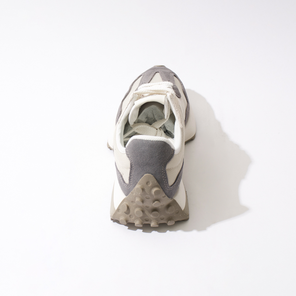 New Balance 327 男鞋 女鞋 米白灰色 復古 穿搭 麂皮 休閒 運動 慢跑鞋 U327LND