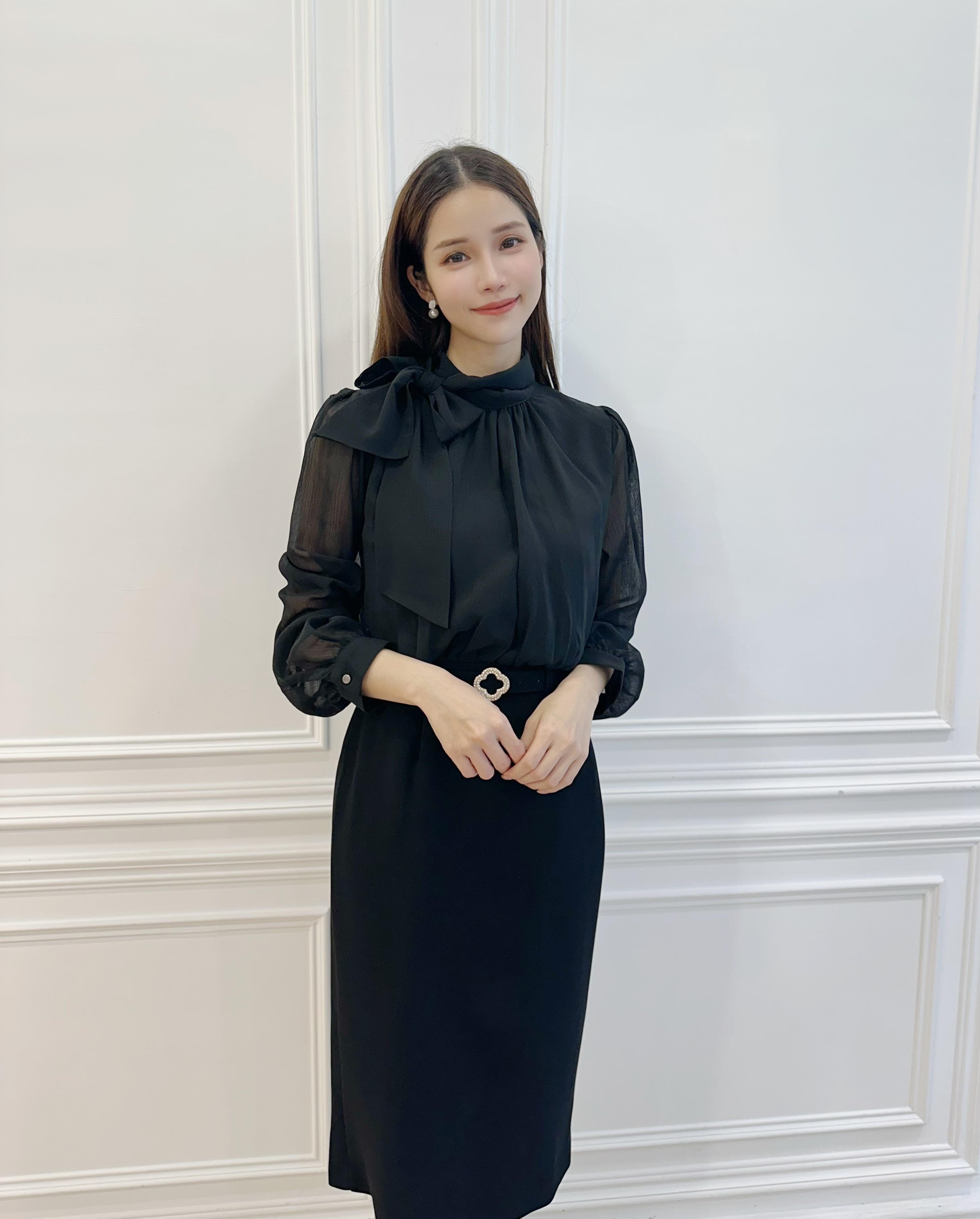 袖透膚領巾鑽釦腰帶洋