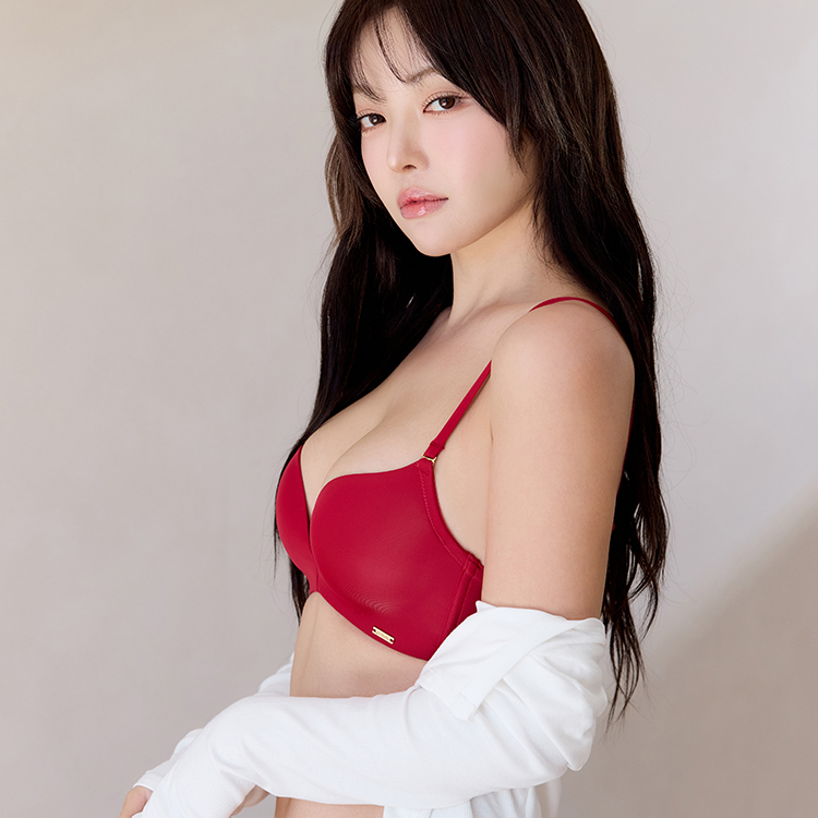 Qmomo 【ZeroBra】A-G Non-wired Comfy Seamless Bra (Wine Red)