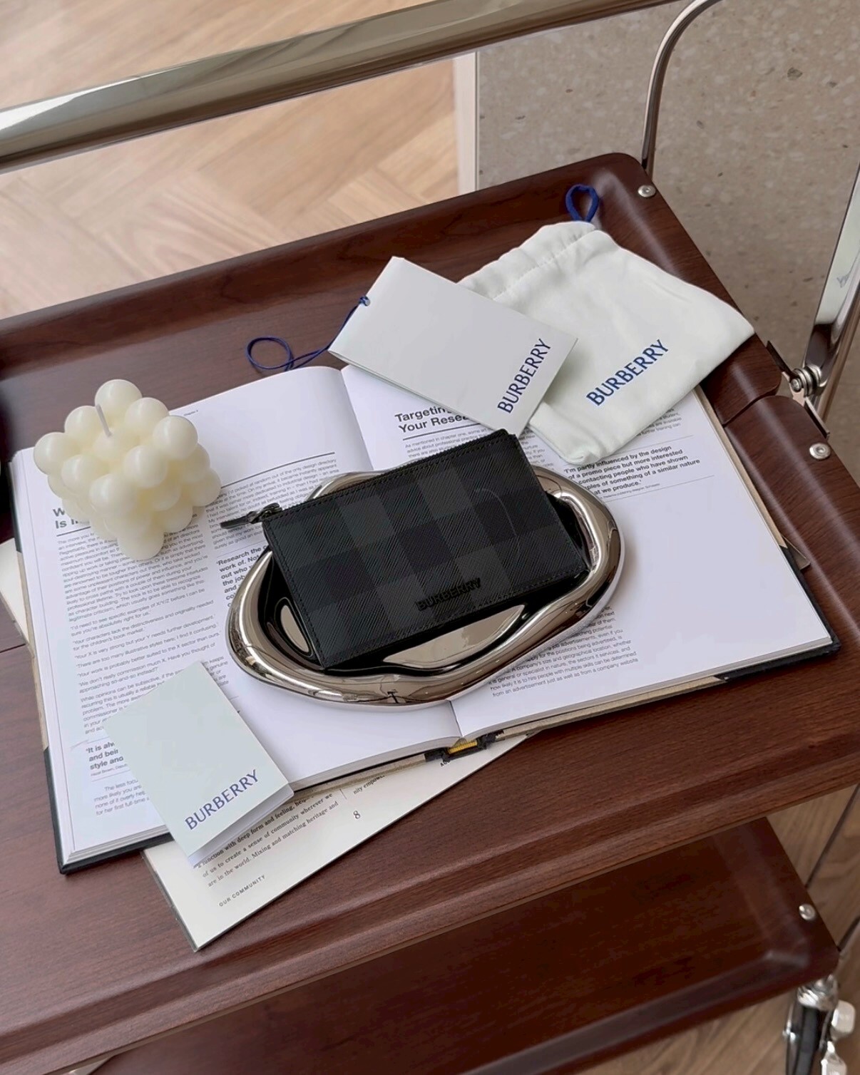 BURBERRY｜格紋拉鍊卡包 炭灰色