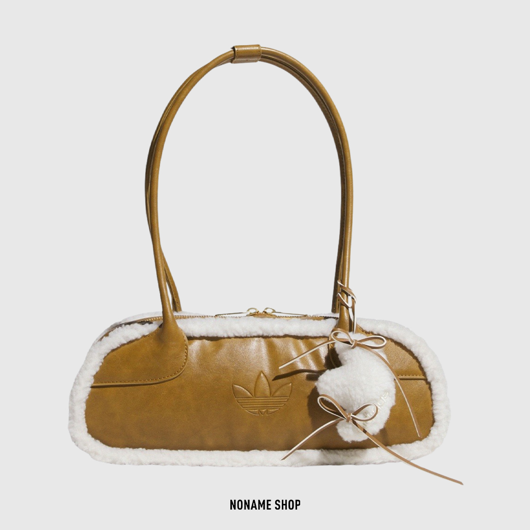 ADIDAS ORIGINALS 3.5L WIDE SHLDR 三葉草 壓紋 毛毛 法棍包 肩背包 手提包 棕色