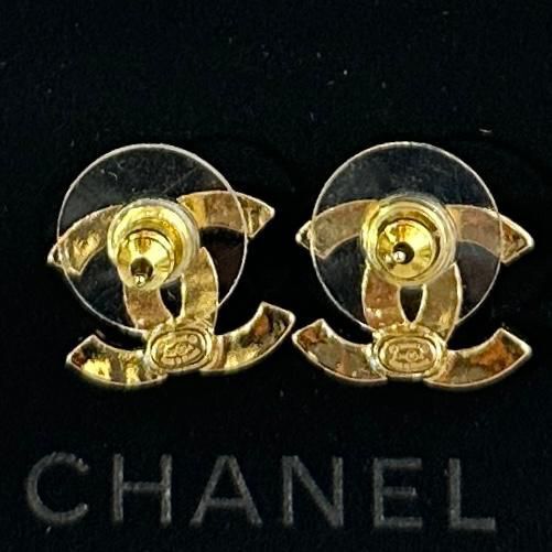 全新CHANEL耳環1.5 X 1cm ABG050 CC LOGO 金色拼淡藍色水鑽 #BRAND NEW #香榭站正品
