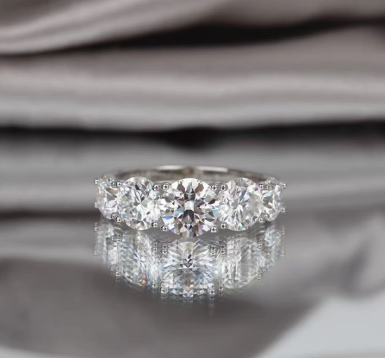 【現貨】LL100438 莫桑鑽石5石戒指 (DH07)