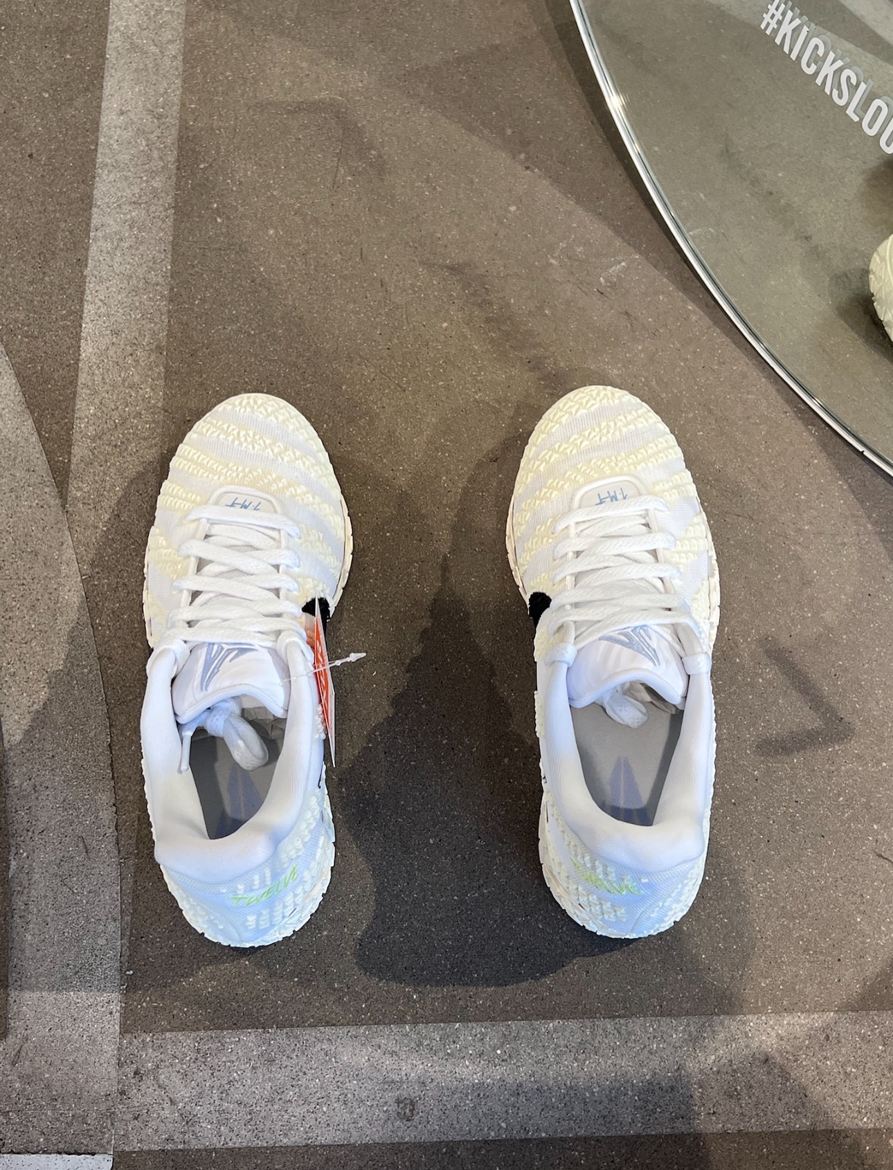 NIKE JA 3 COCONUT MILK 奶白椰奶籃球鞋莫蘭特 HF2794-101