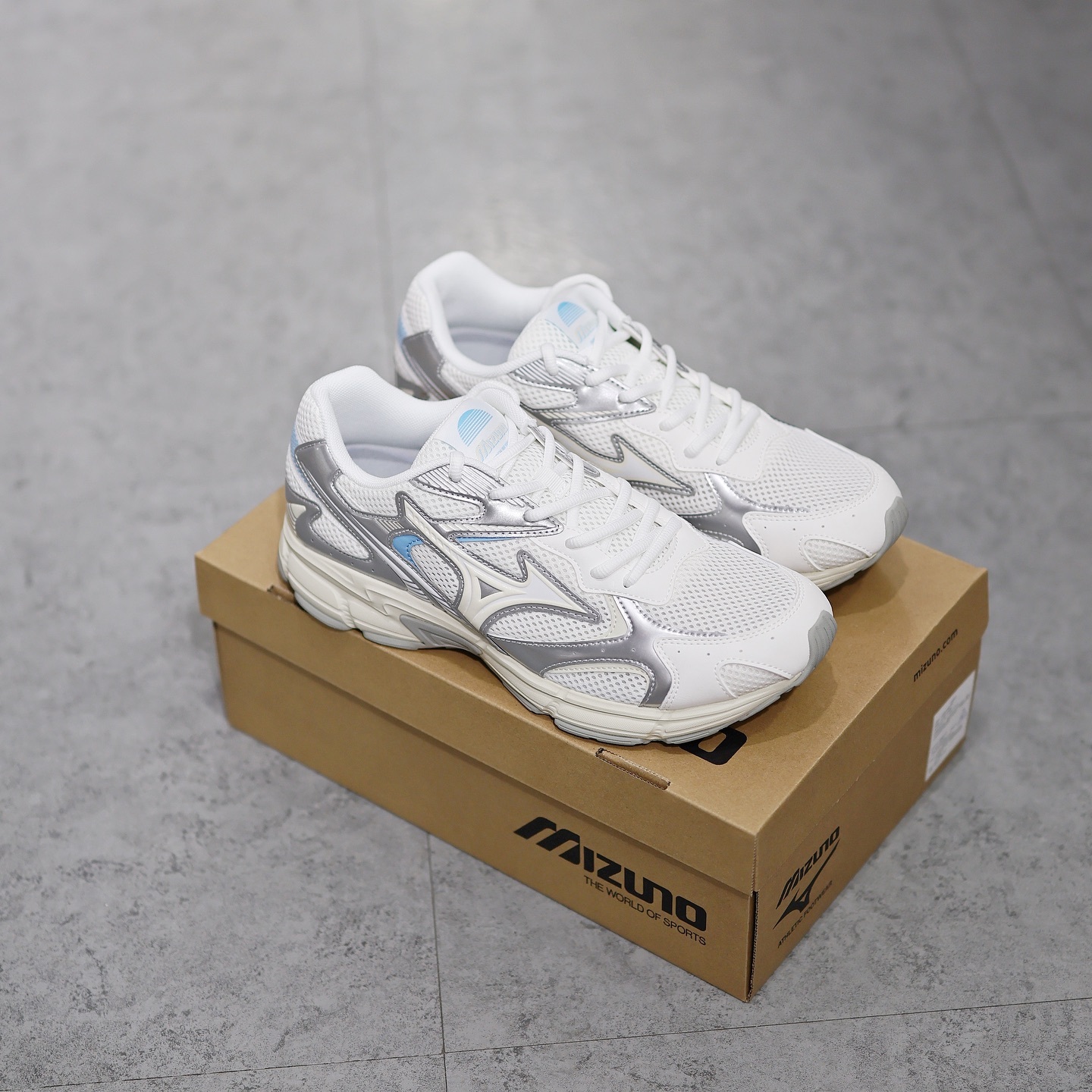 Mizuno Cyclone Speed 2K Silver White Blue 白銀藍 D1GH222918