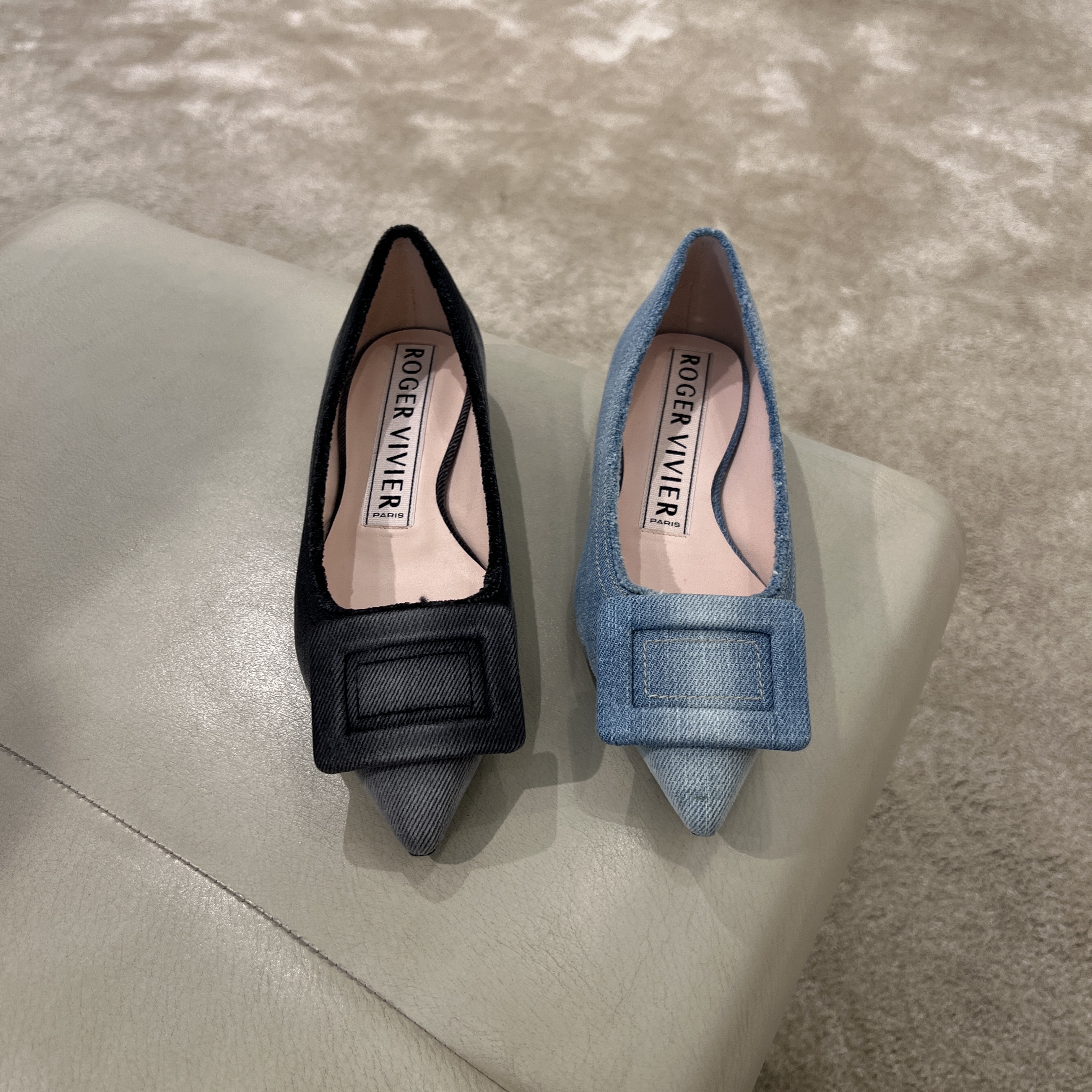 Roger Vivier RV Fringed Wash Denim gommettine Flats 2 colors