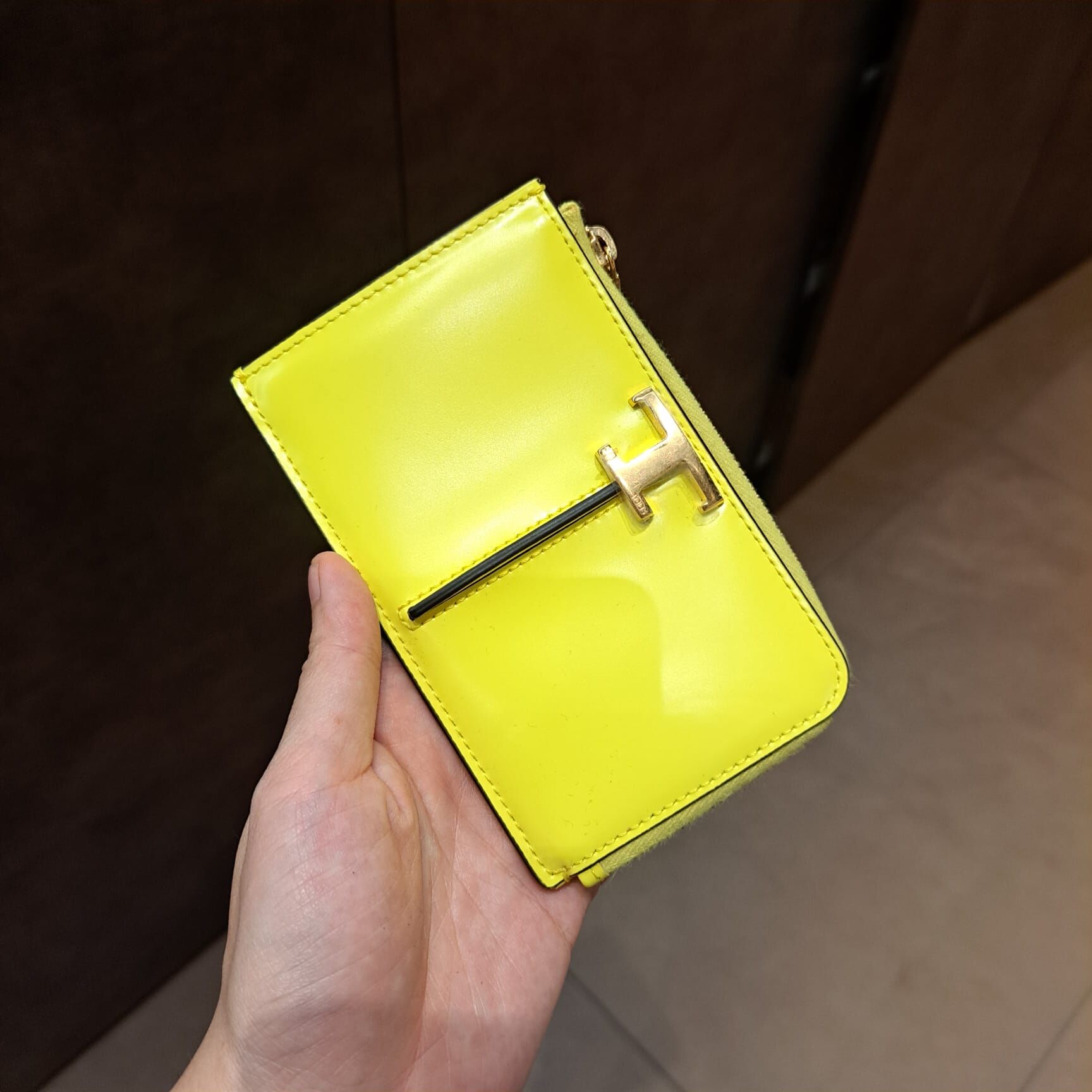 Tods TSK Busta zip cardholder yellow