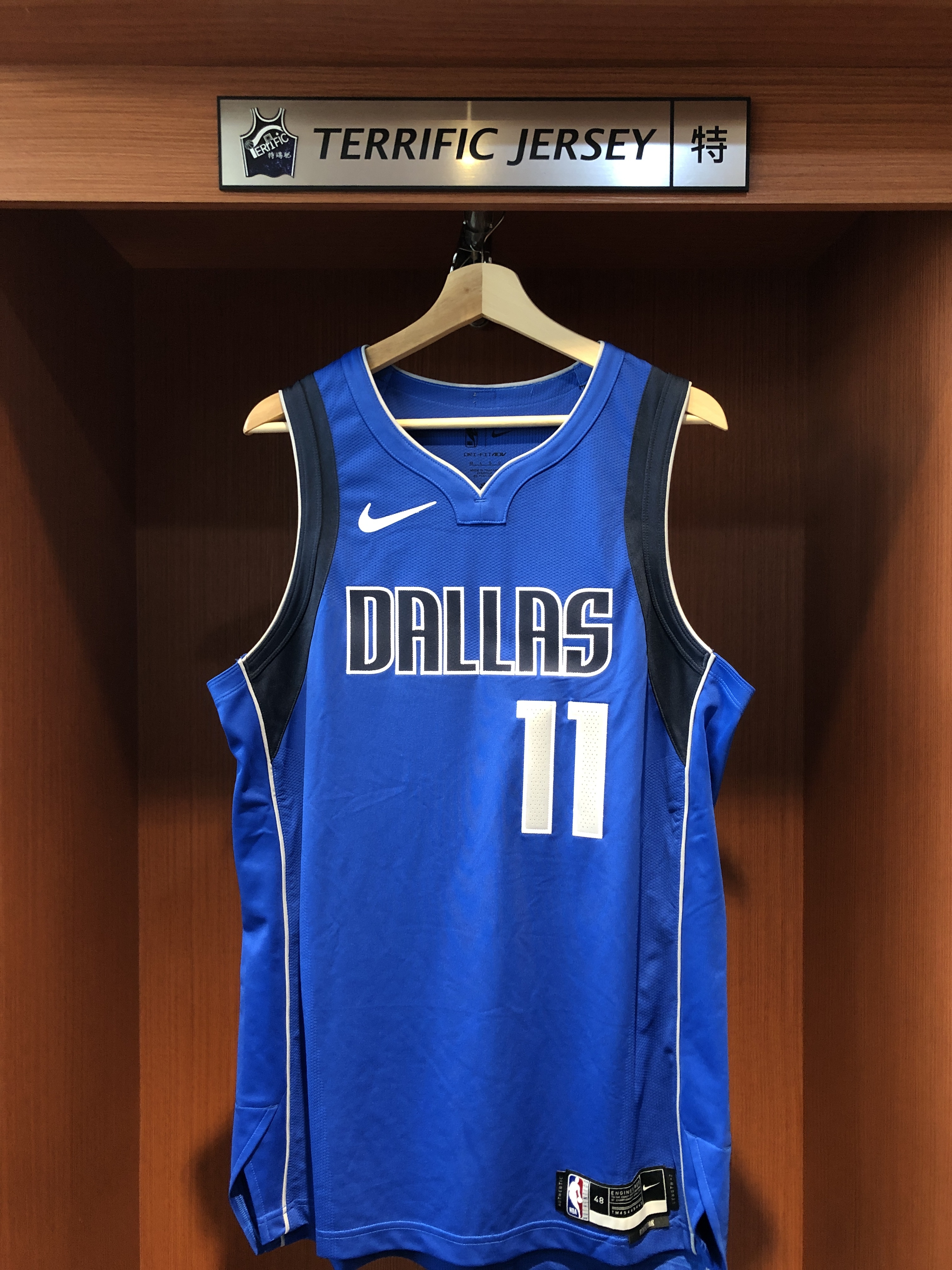 NBA球衣 Kyrie Irving 達拉斯小牛藍 Icon Nike Authentic 球員版 電繡 全新