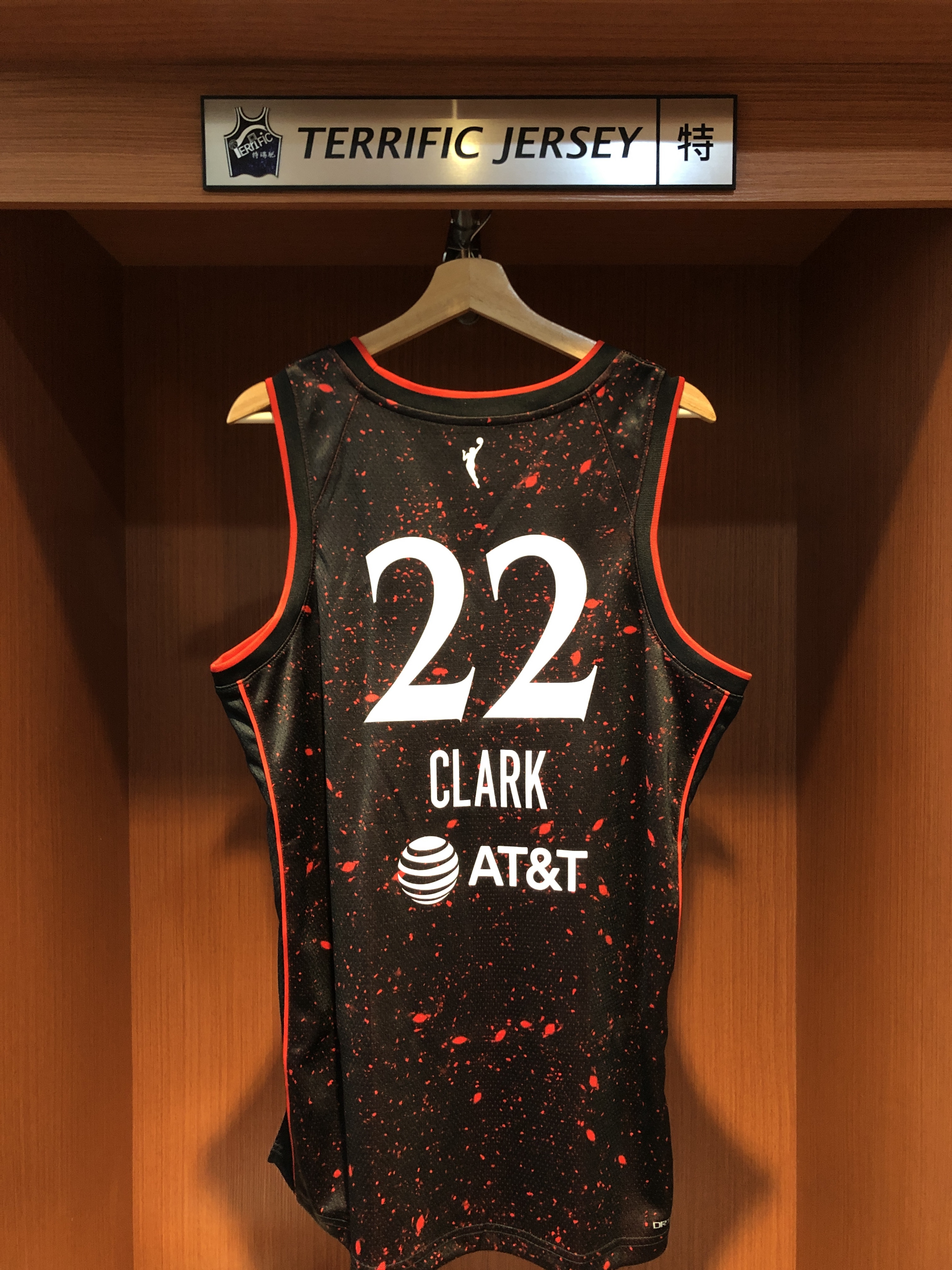 WNBA球衣 Caitlin Clark 印第安那狂熱 怪奇物與黑 Nike Swingman 球迷版 熱轉印 全新