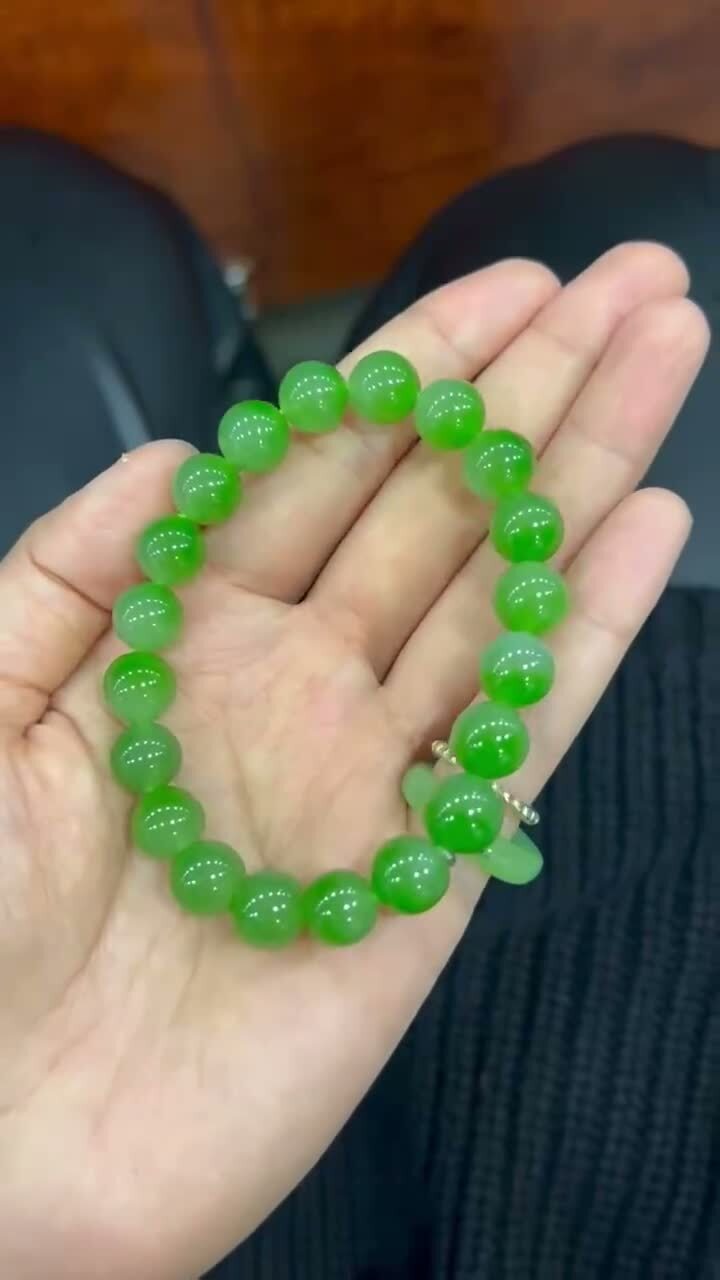 和田玉蘋果綠手串 (10mm直徑),天然和田玉軟玉