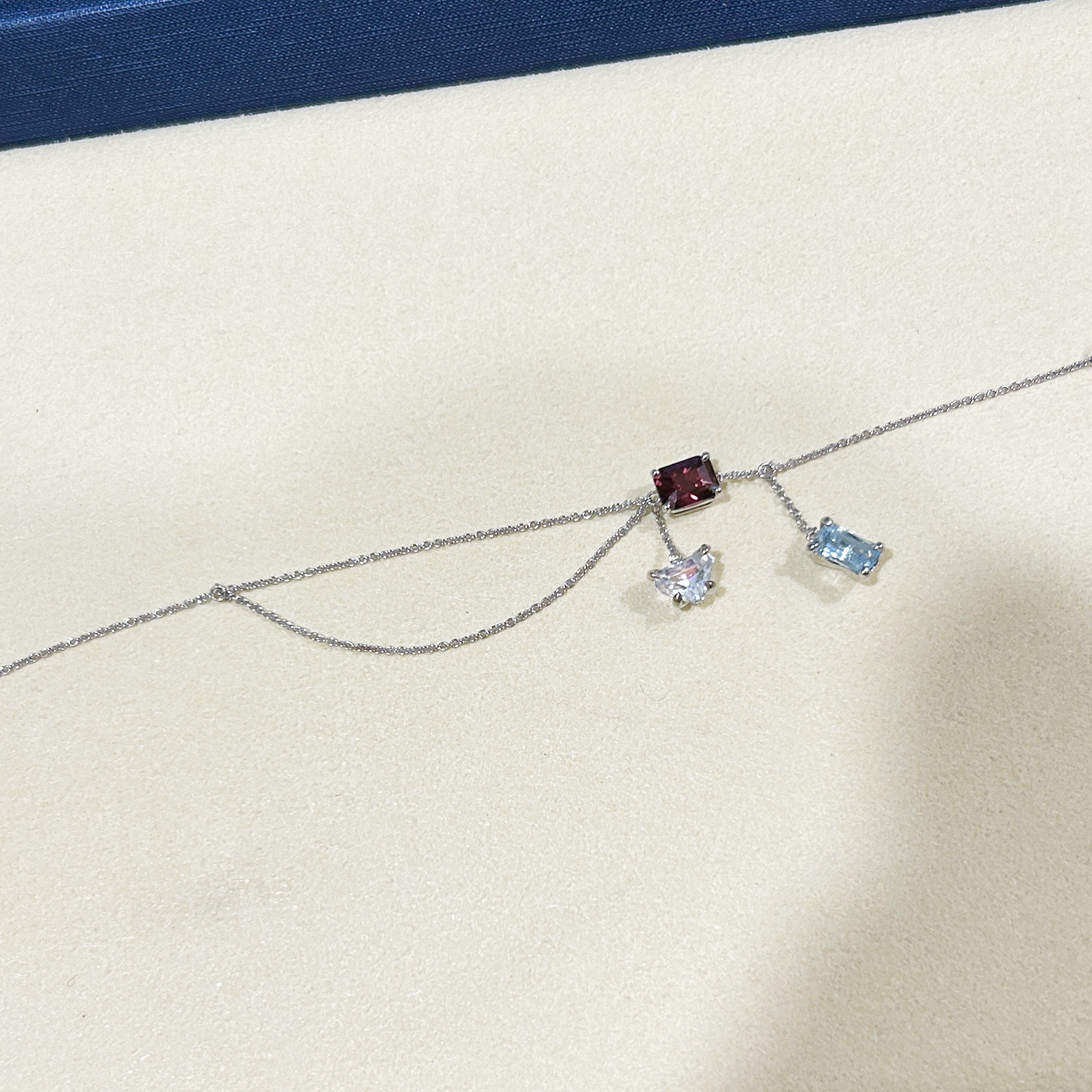 【訂製】垂墜多寶石18K雙層手錬