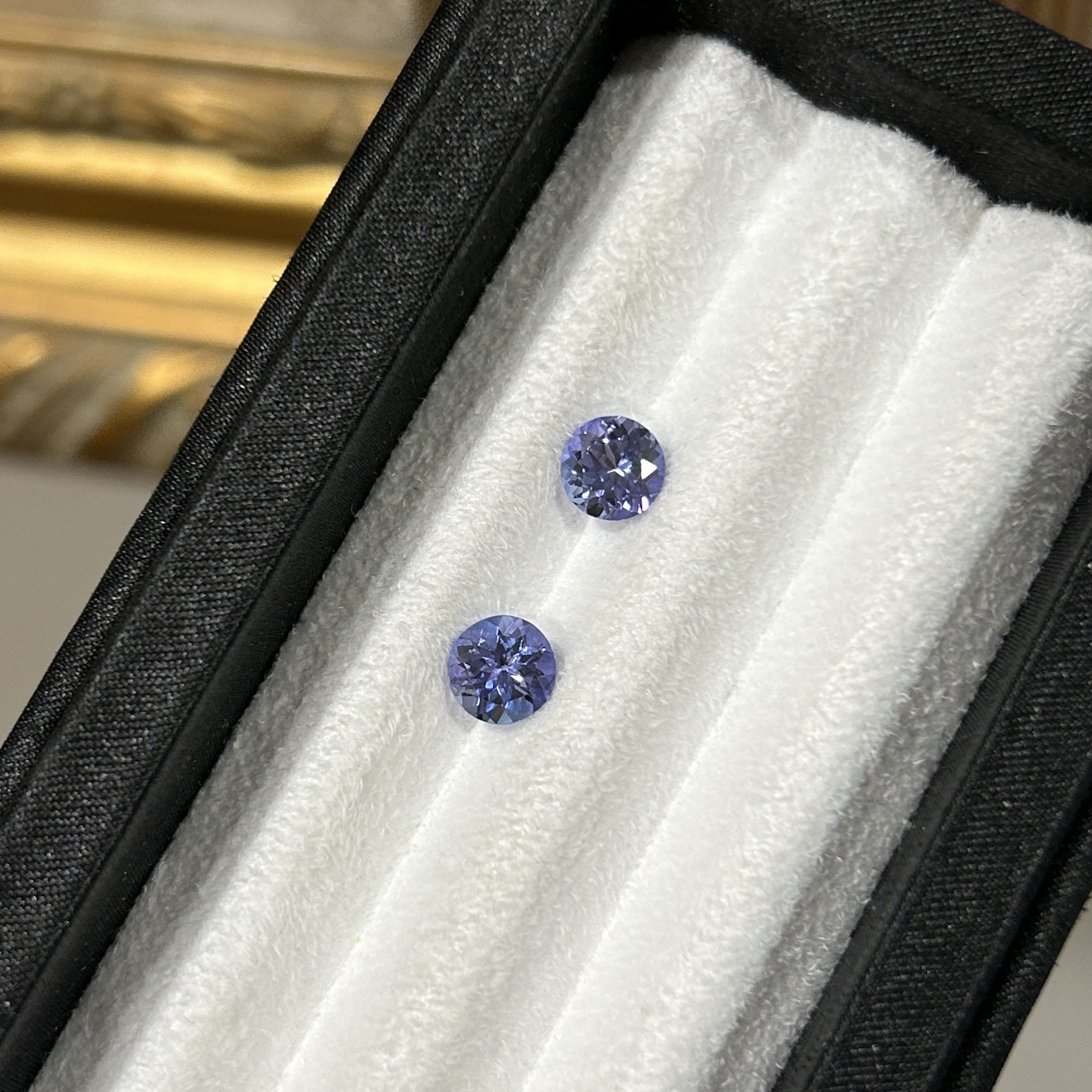 丹泉石 Tanzanite/0.93-0.98克拉（附證書）