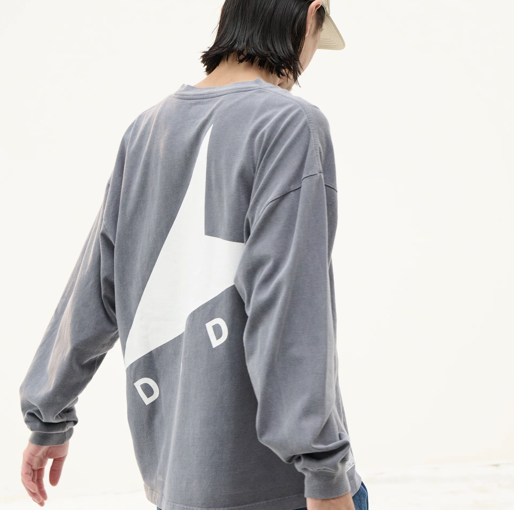 [現貨] DESCENDANT FW25 CETUS ORGANIC COTTON LS PIGMENT DYE | BLACK / NAVY