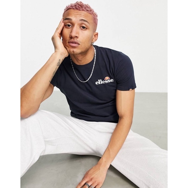 【出清特價】Ellesse 男款 小Logo 經典T恤 黑色 XL