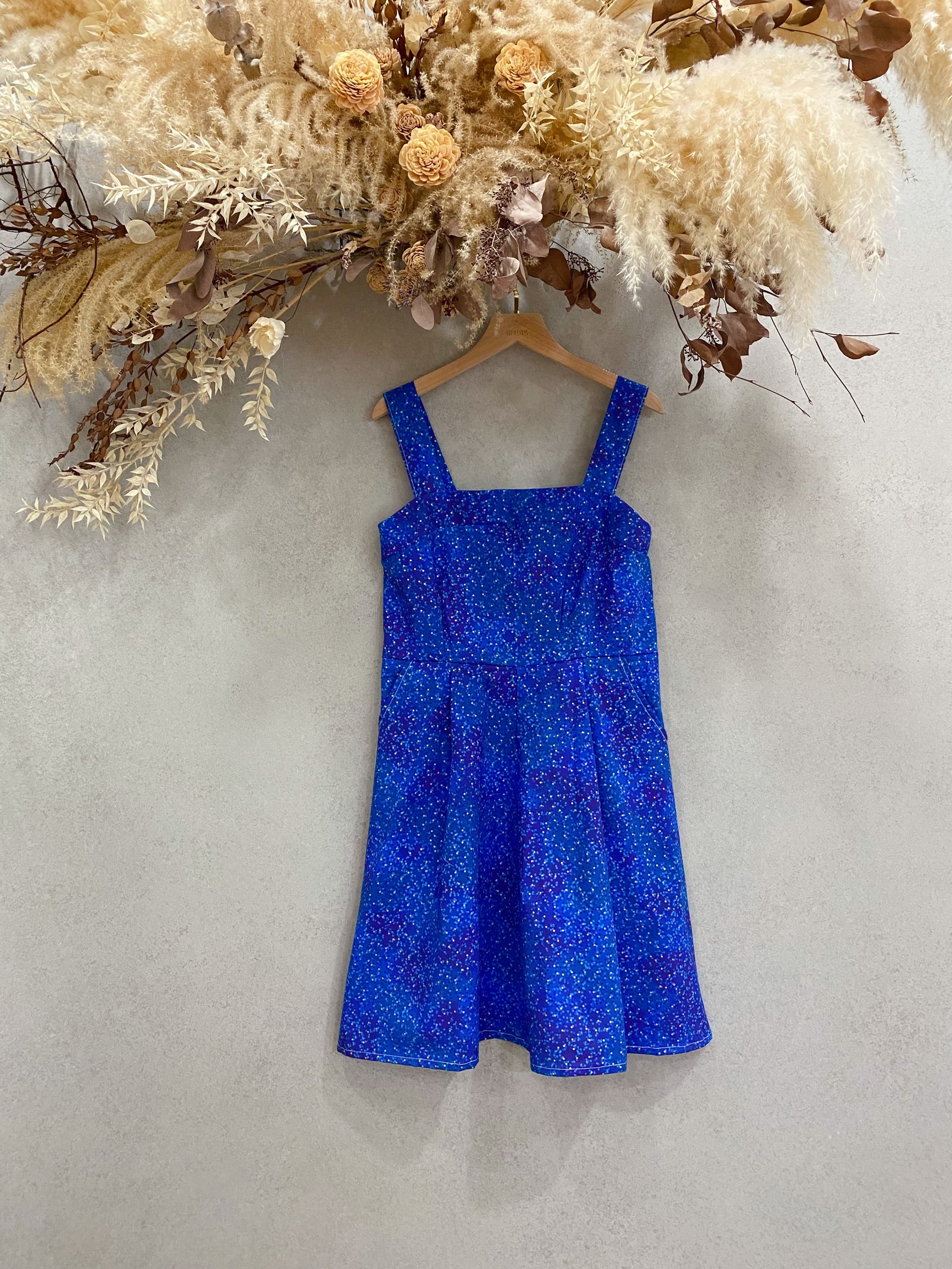 深藍燙金點點 媽咪平口吊帶短洋裝(s)