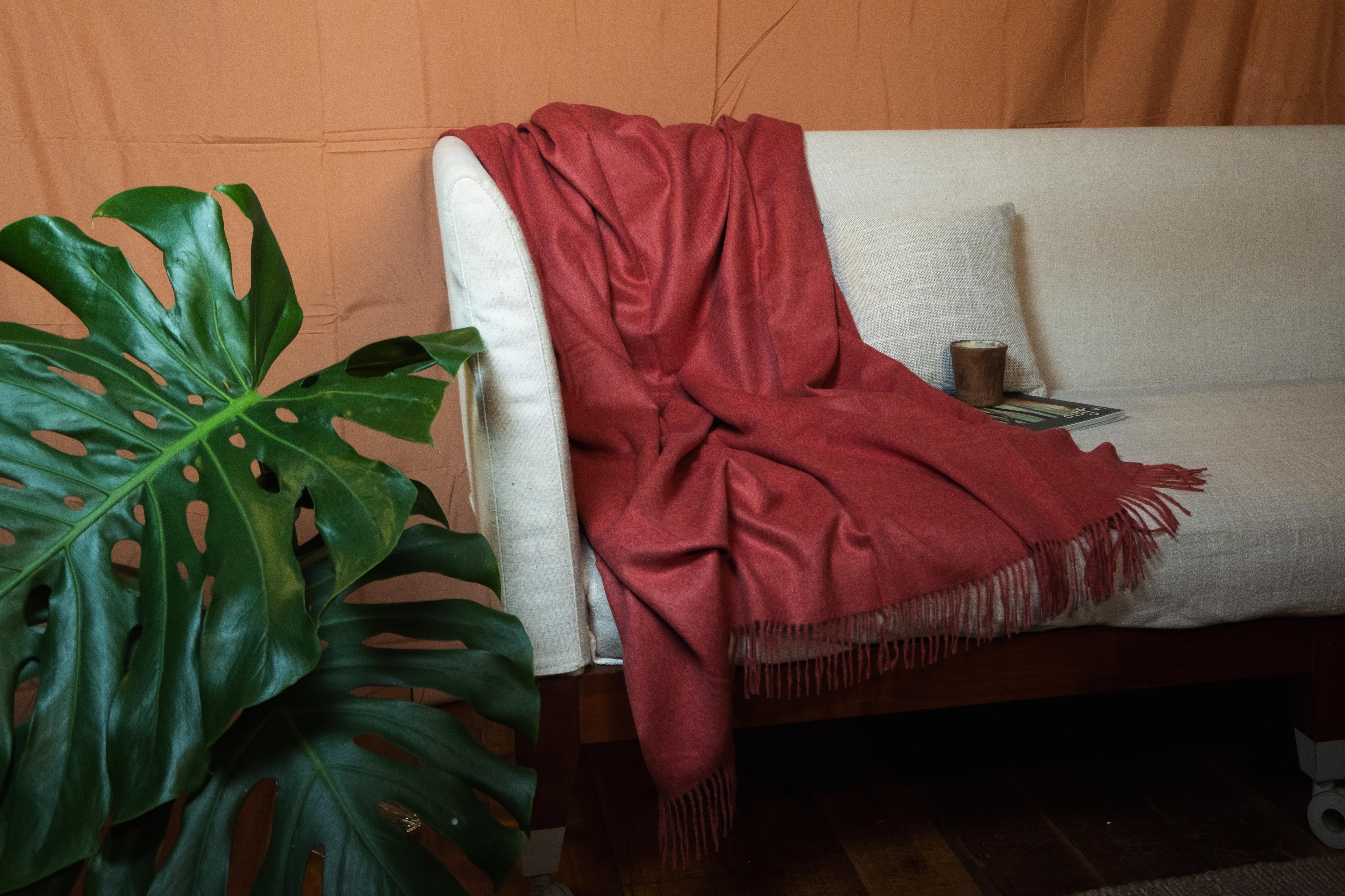 安地斯羊駝蓋毯｜褚紅｜秘魯