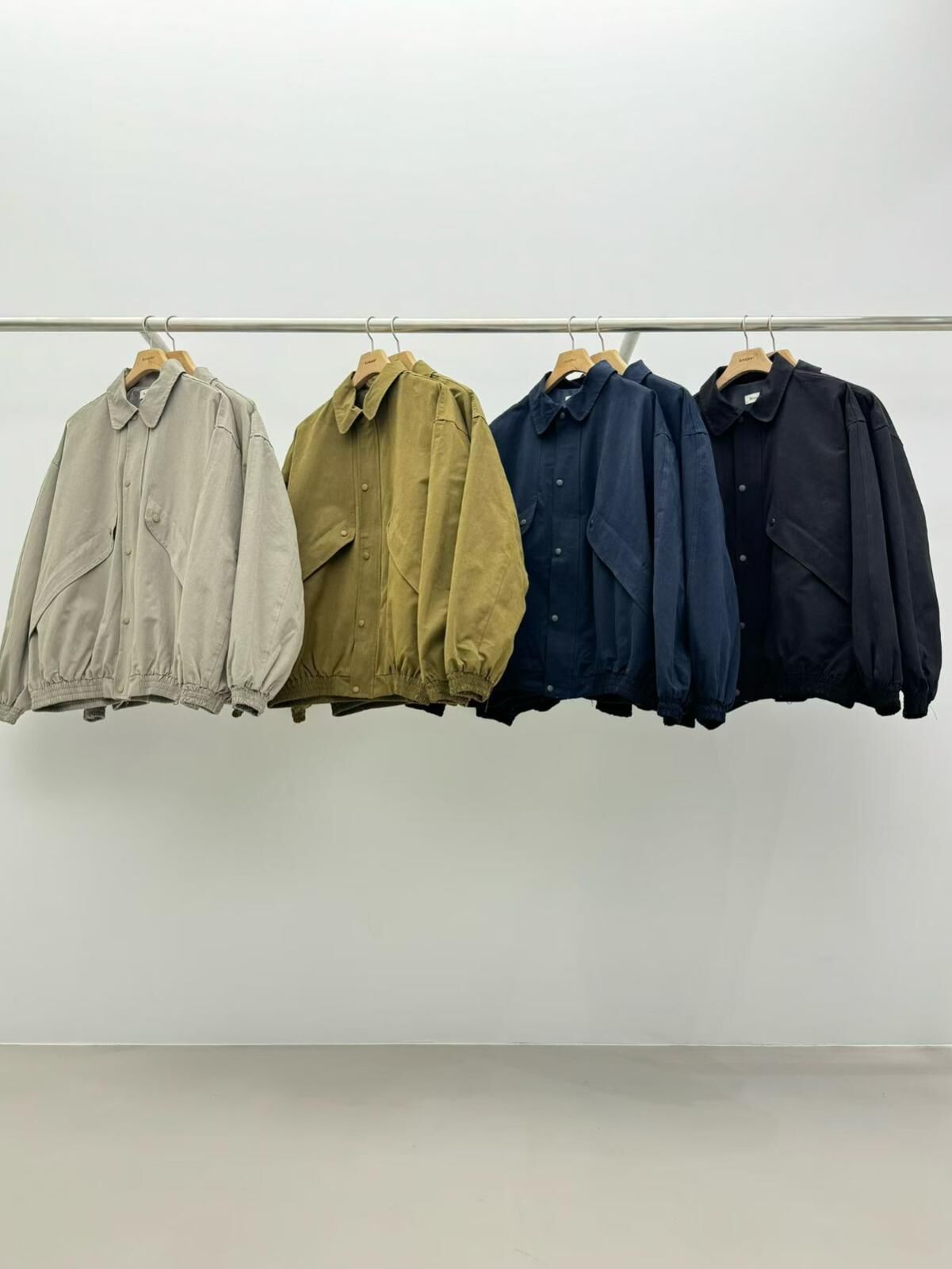 淨色反領拉鍊外套 ANSWER-009JK