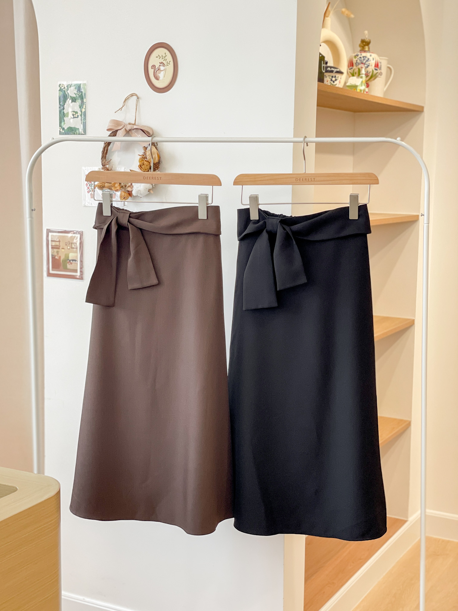 SK579 Mahogany Knot Long Skirt