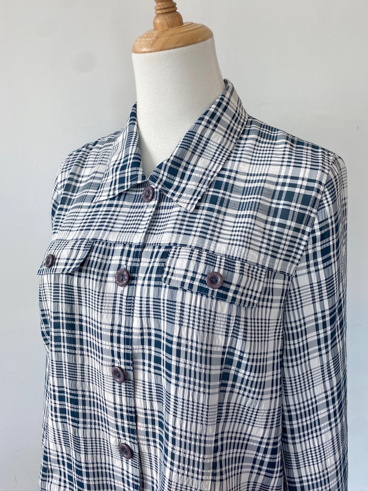 湖水藍白格紋中性古著上衣