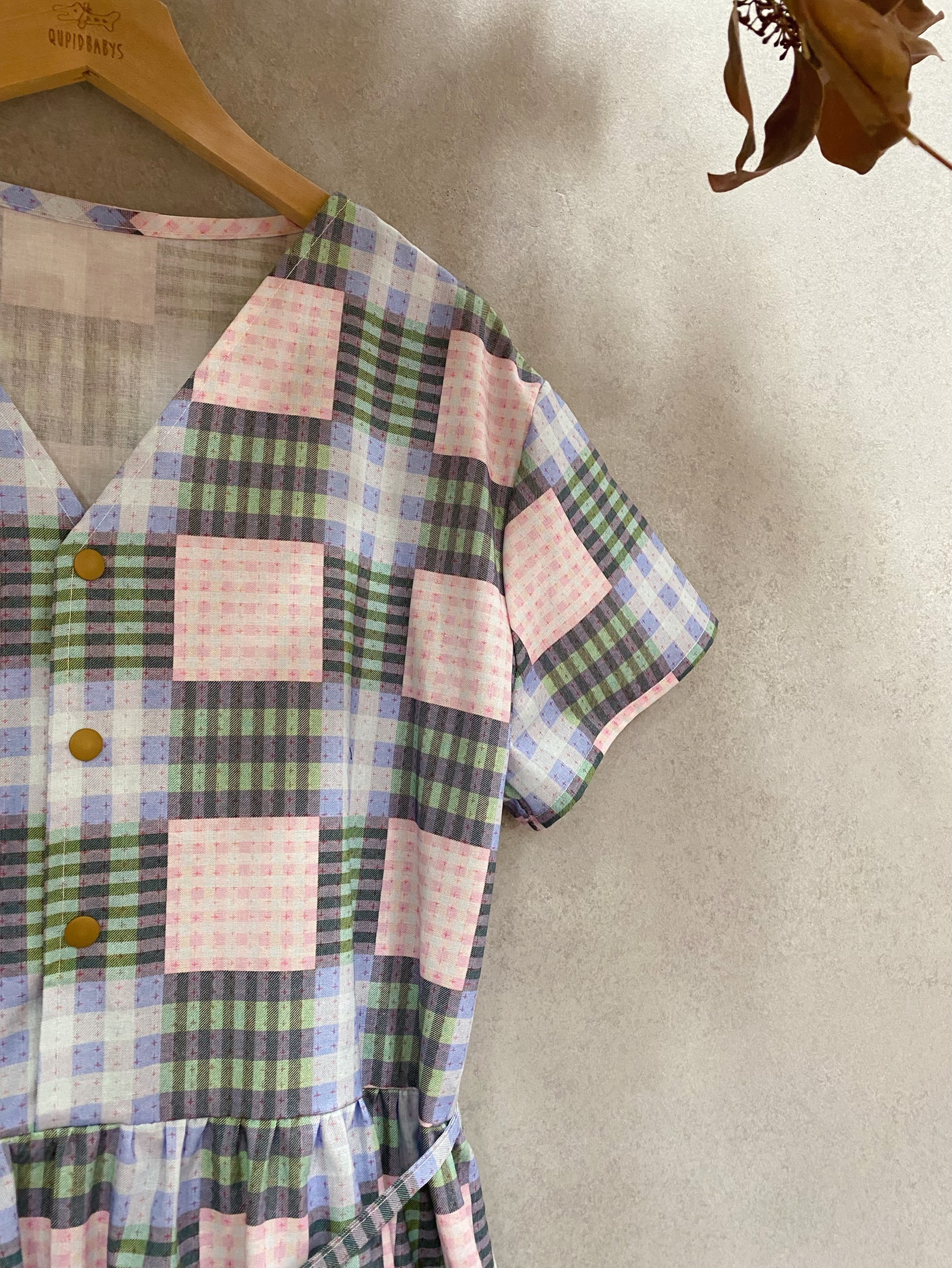 粉綠格 媽咪優雅綁帶短洋裝