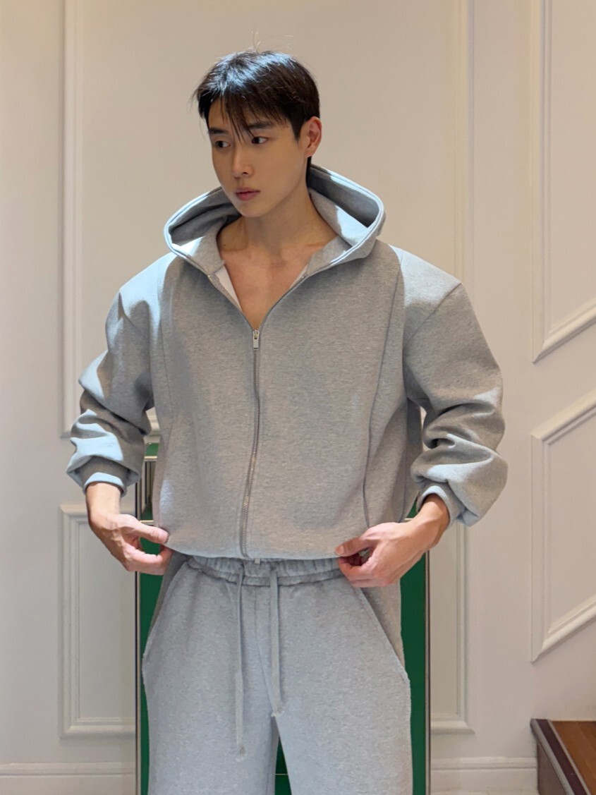 Happo 連帽拉鍊外套