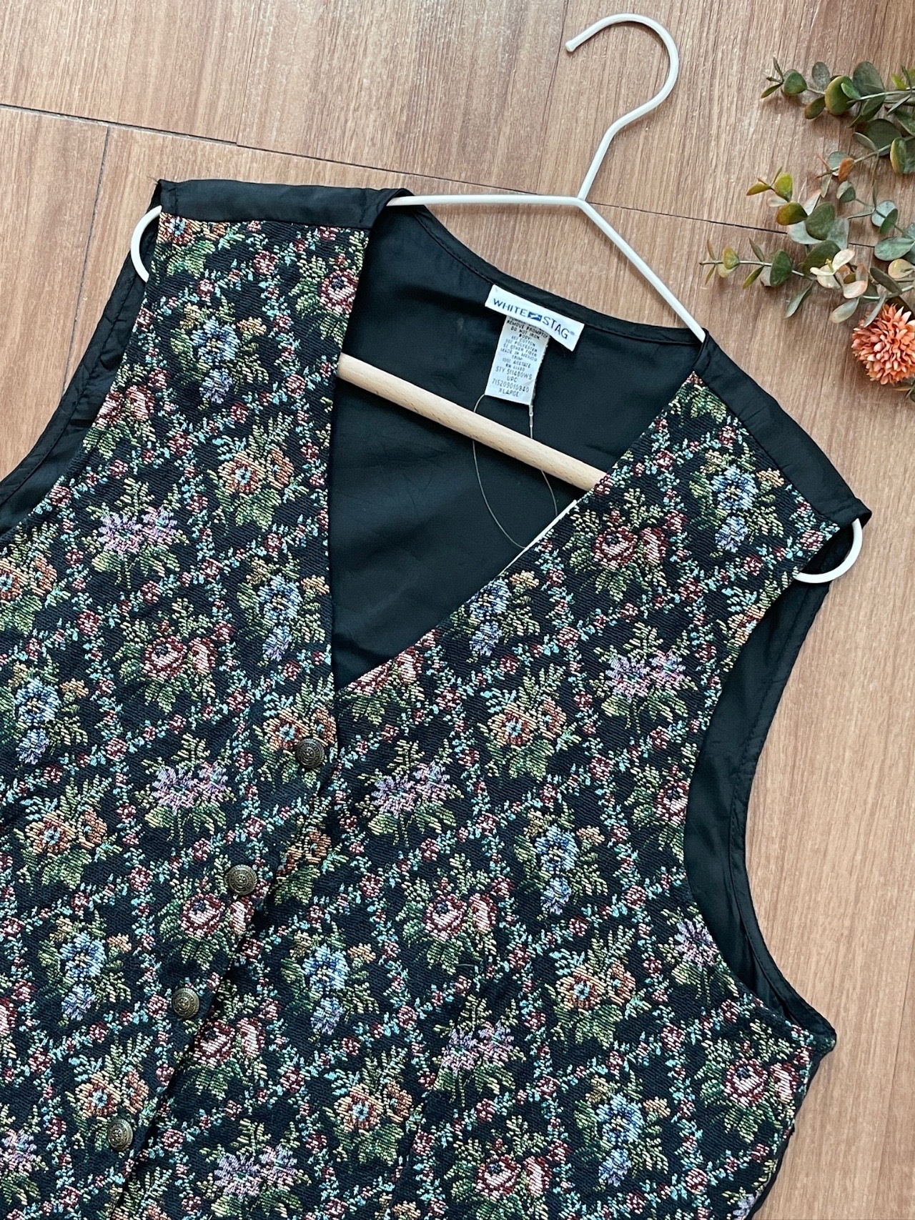 黑色百花盛開織花馬甲