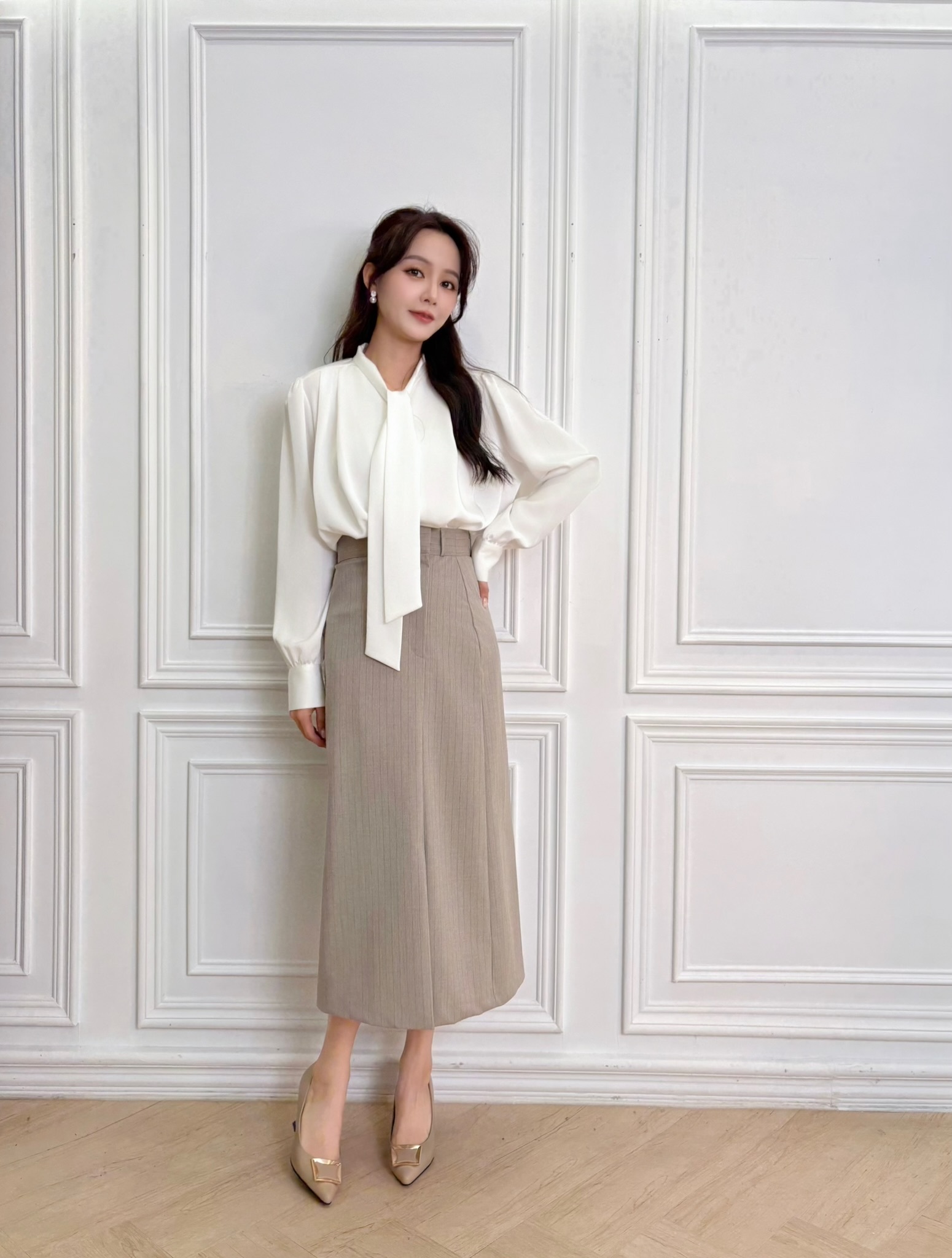 優雅直線條西裝裙