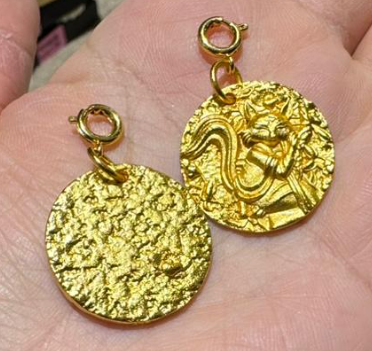 251004 - C15 九尾狐仙999真金電鍍懶人扣吊咀1粒