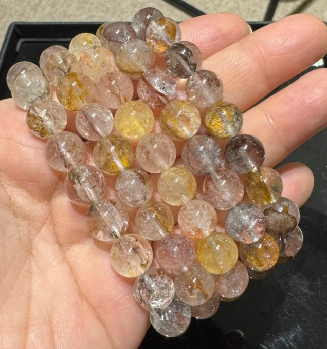 251004 - C25 9mm++斑銅礦閃靈手串