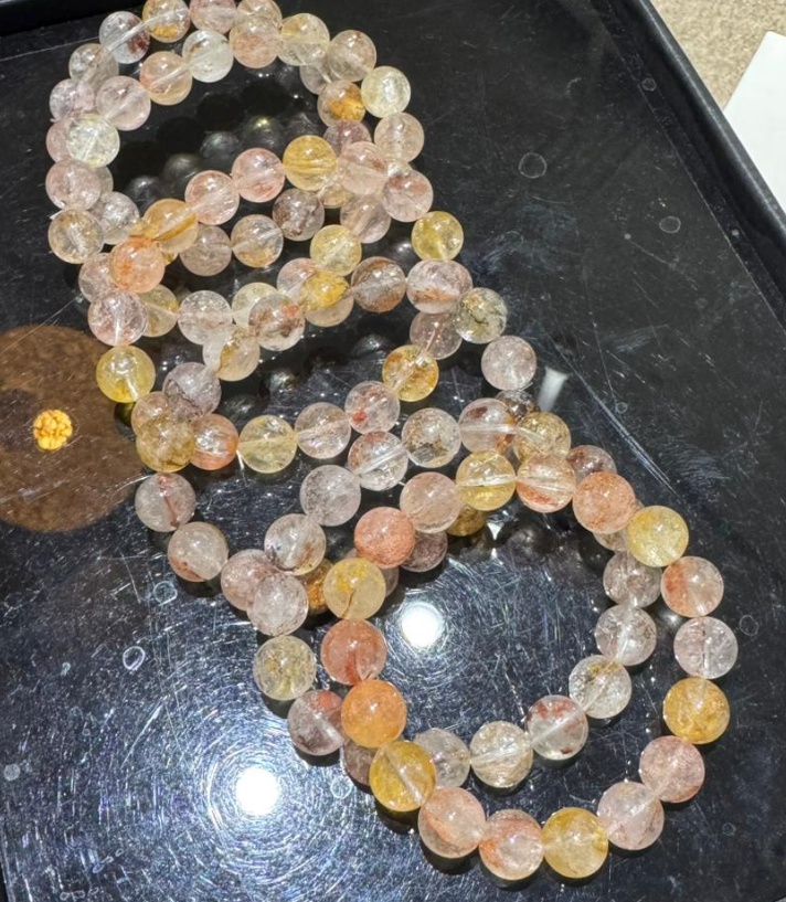 251004 - C31 11mm+斑銅礦閃靈手串