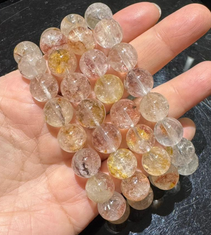 251004 - C33 12mm+斑銅礦閃靈手串