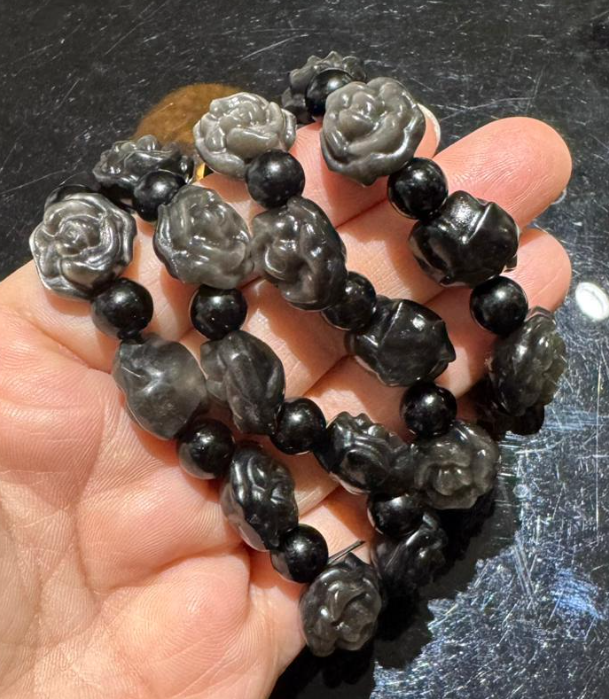 251004 - C52 銀曜石玫瑰花雕刻手串