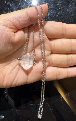 251004 - C80 一柱擎天水晶柱中通針鏈頸鏈（12mm內直徑適合）