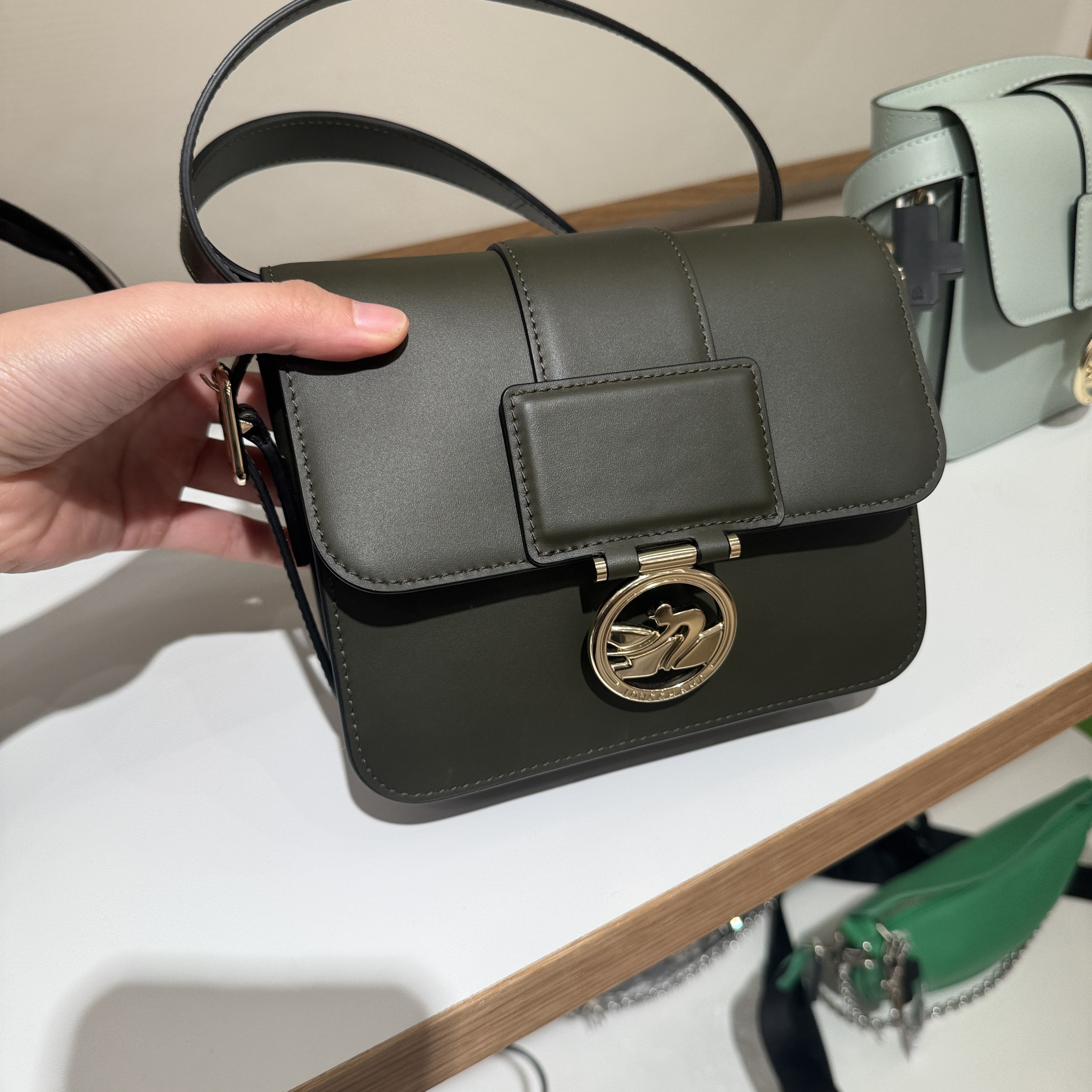 Longchamp HAU Smooth leather cubic crossbody bag olive green 10174