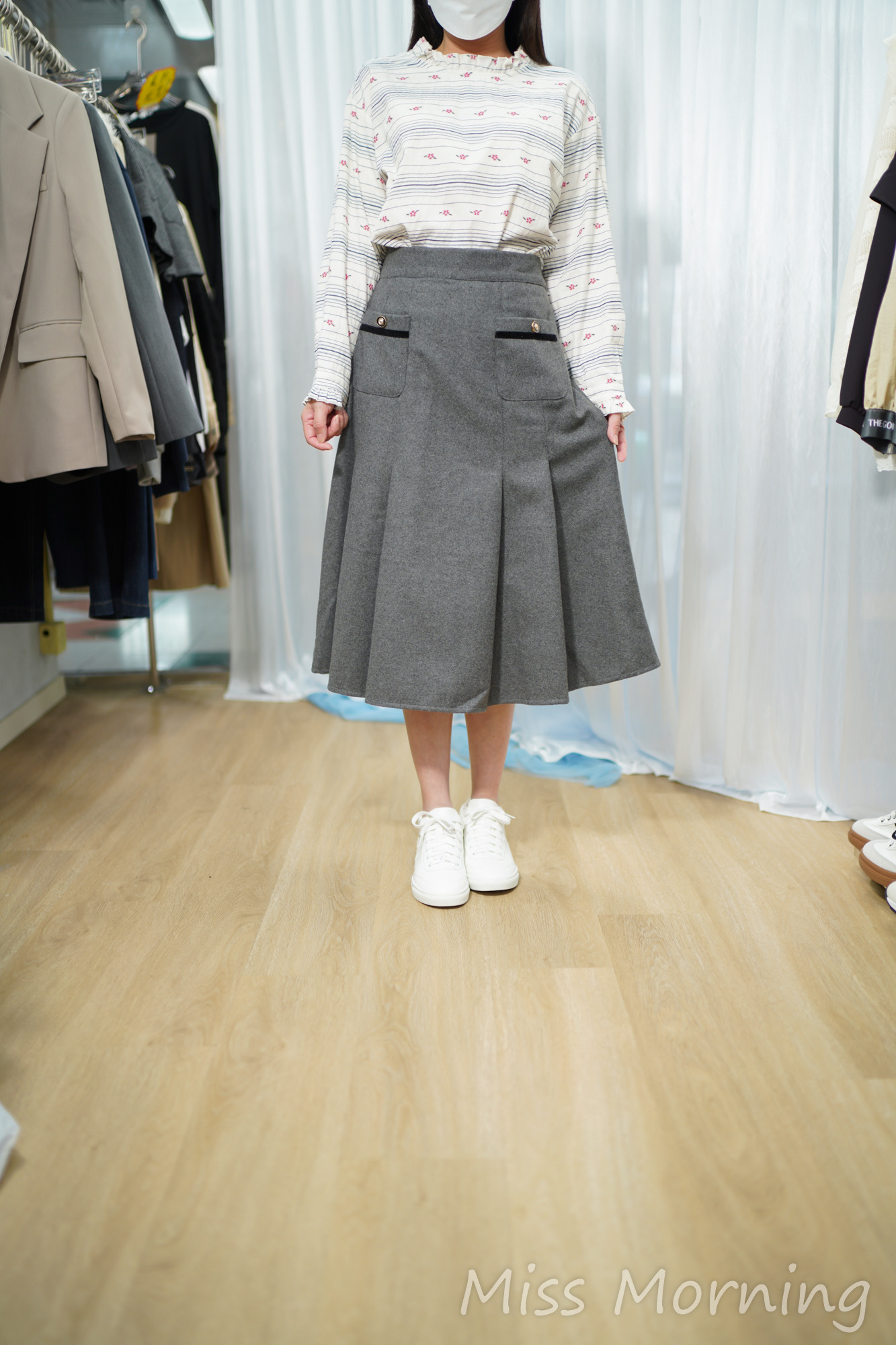 日系清秀小花衫(14830)