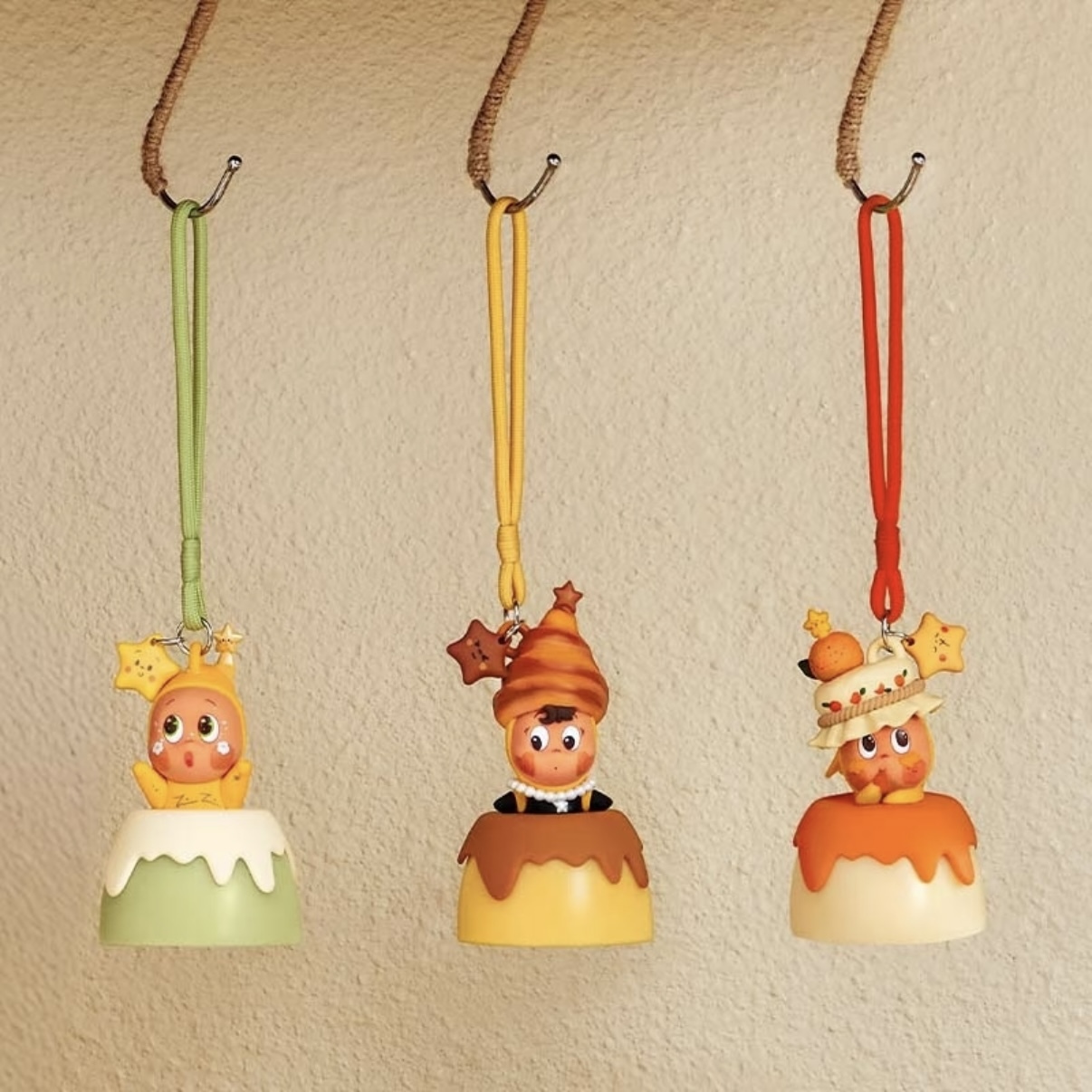 POP MART 泡泡瑪特星星人美味時刻系列 小夜燈掛件盲盒