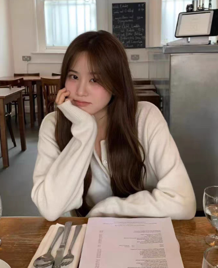 ᴷᴼᴿᴱᴬ 🇰🇷Ounce甜甜可愛風溫柔純色針織長袖(三色)