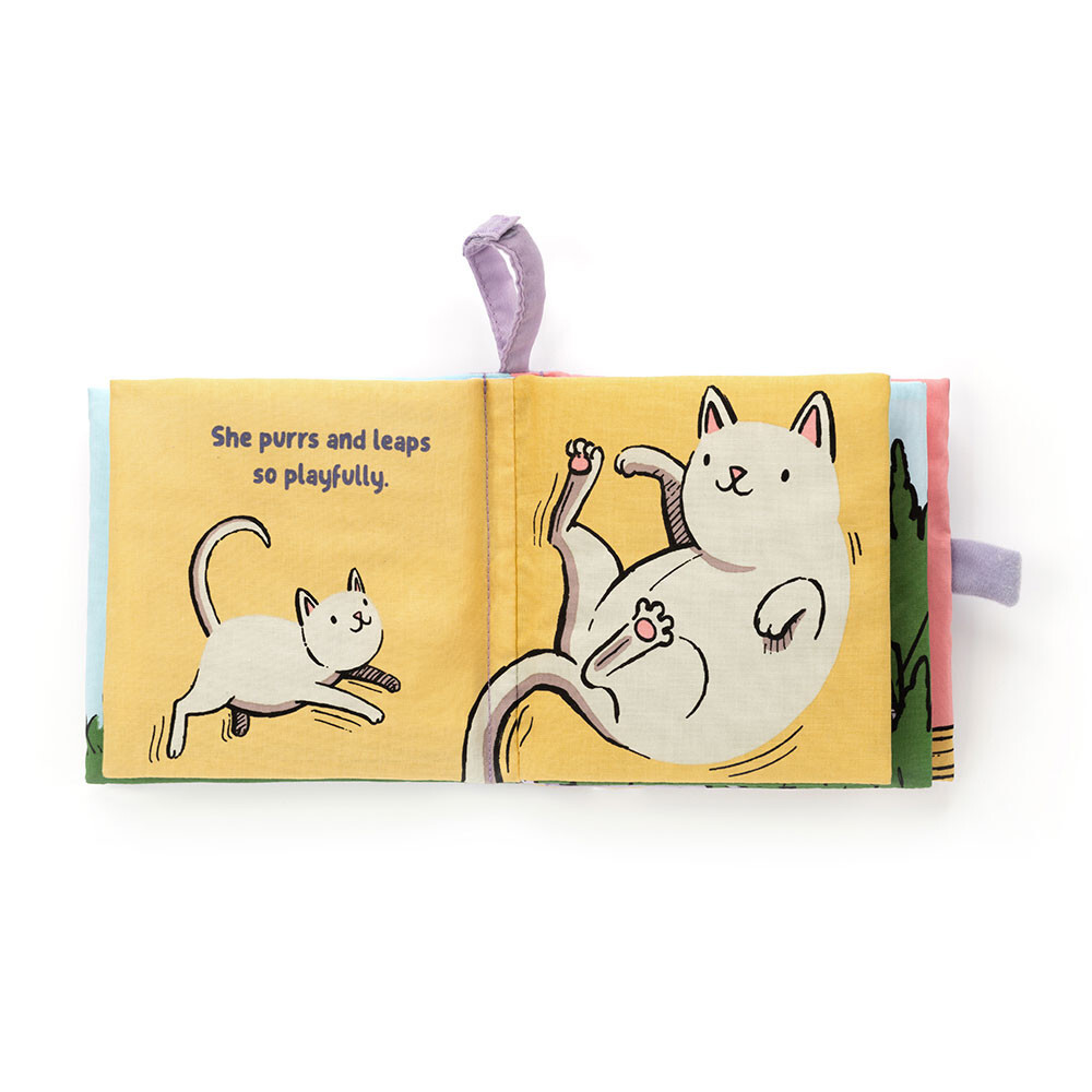 JELLYCAT Mummy Loves Me Book