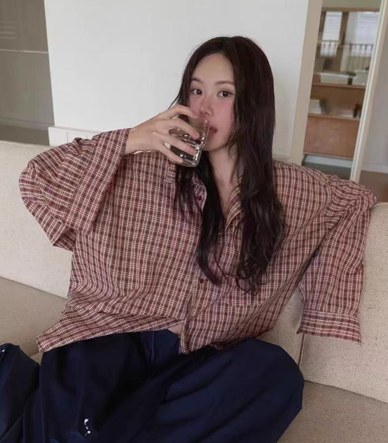 ᴷᴼᴿᴱᴬ 🇰🇷復古慵懶甜美紅格紋長袖襯衫