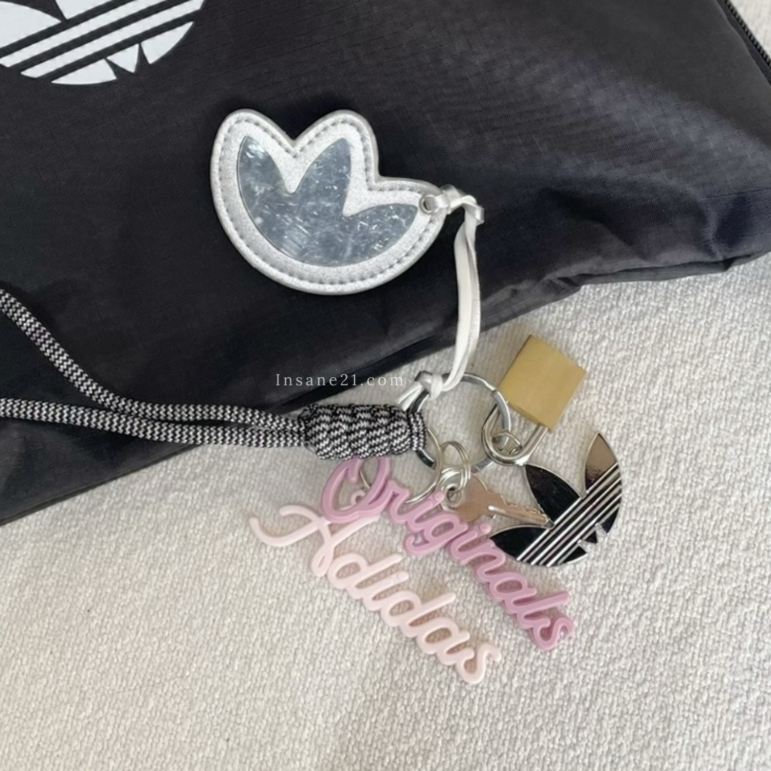 ADIDAS 時尚掛飾 吊飾 鏡子 鑰匙鎖 三葉草 愛迪達