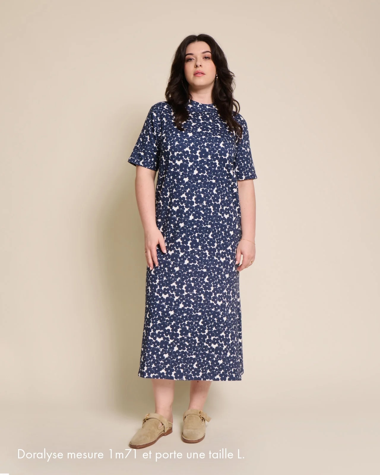 The Roxane dress in organic cotton - Blue anemones | émoi émoi