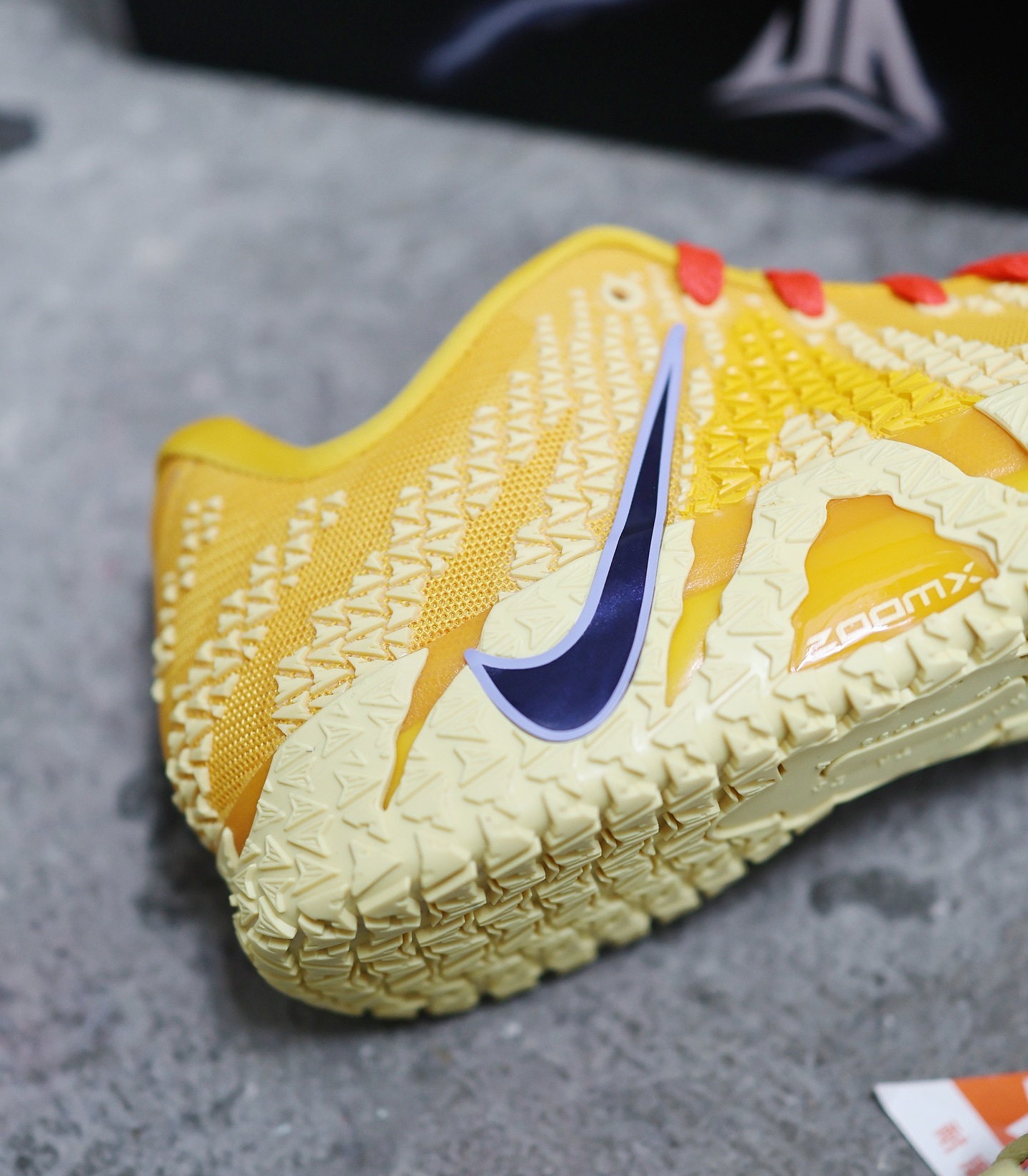 NIKE JA 3 EP ”Hustle & Flow“ 莫蘭特不對稱鴛鴦色 hf2794-700