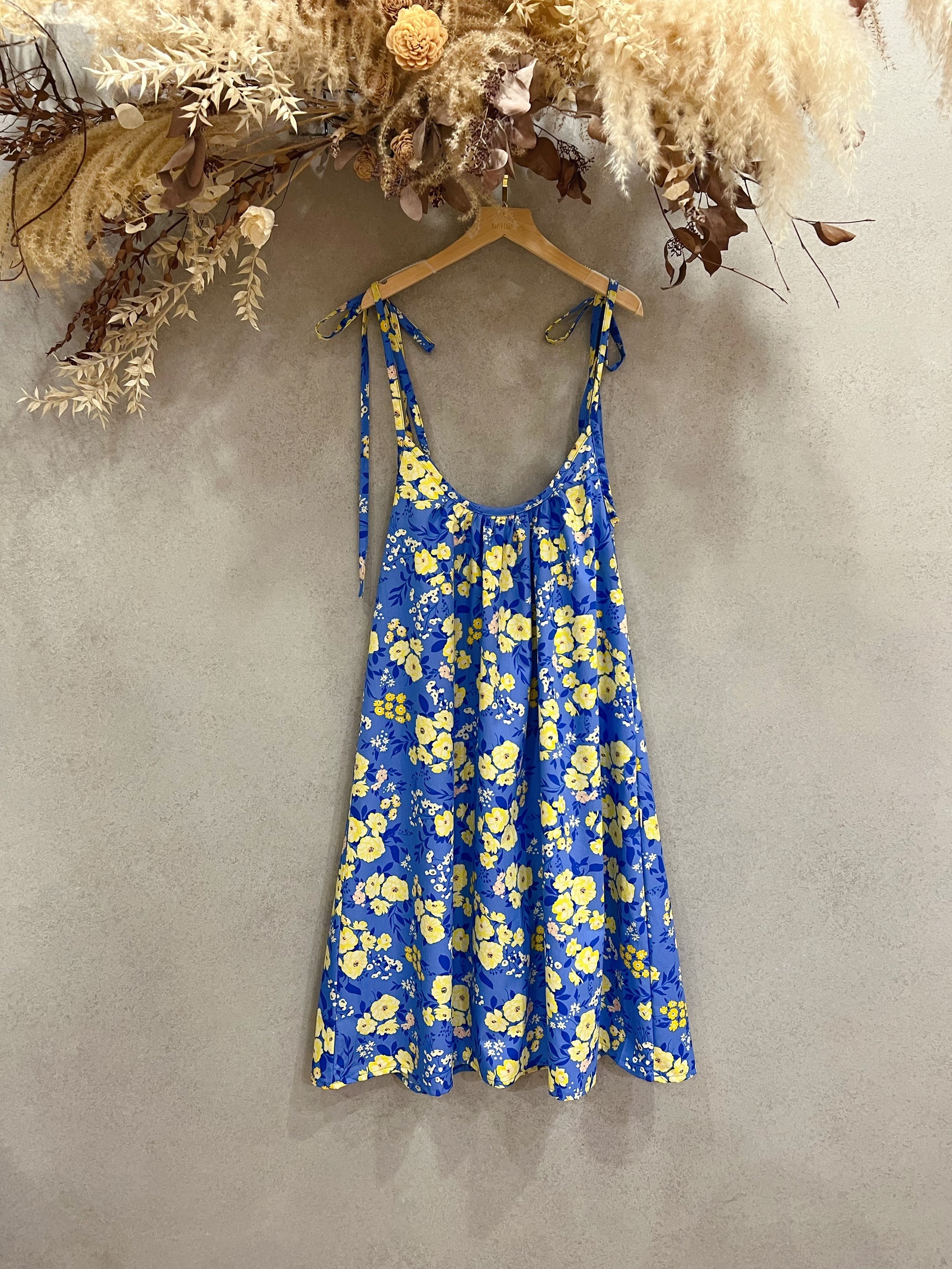 AGF藍底黃花 媽咪度假長洋裝