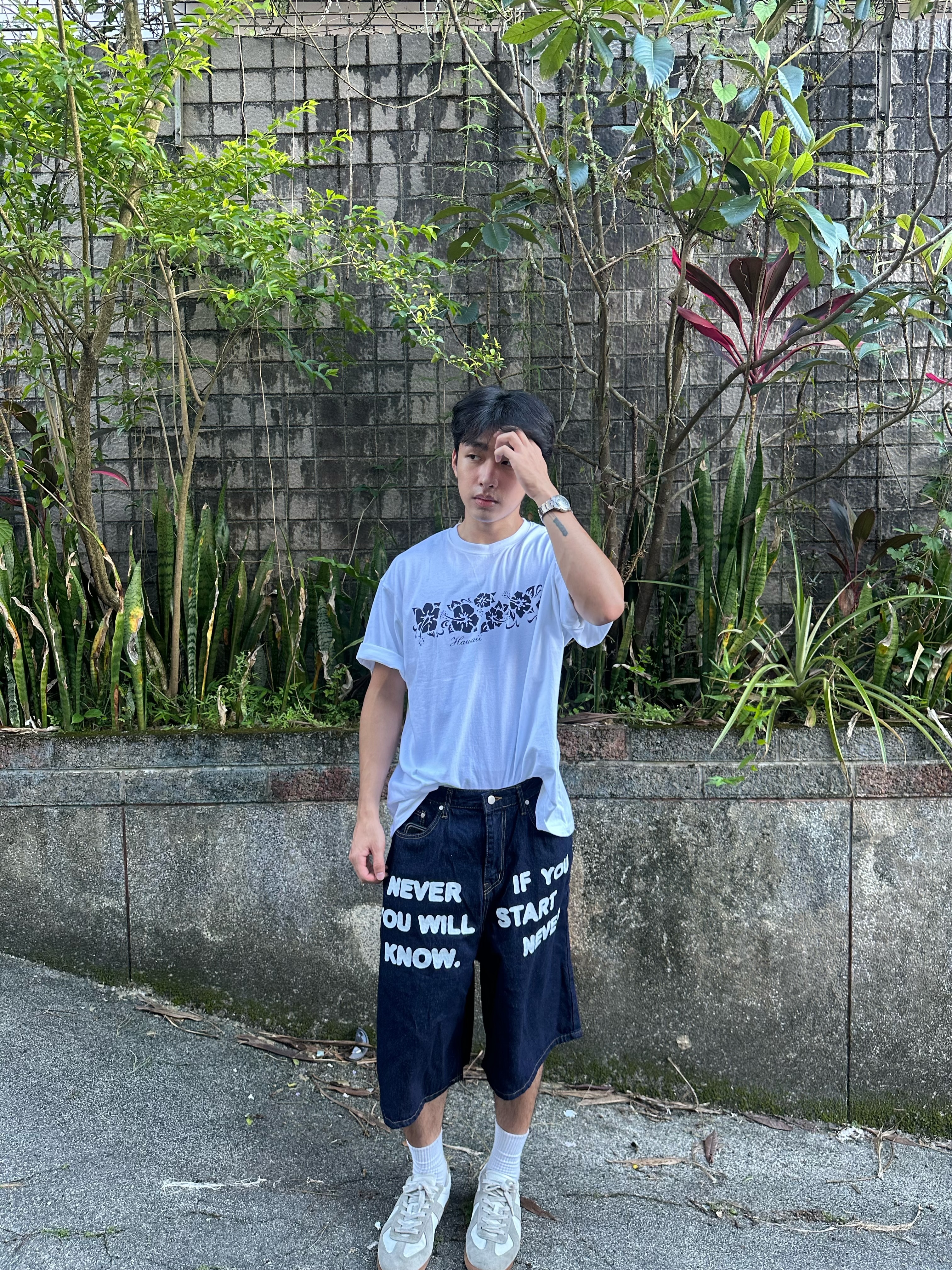 花卉 字體 簡約 寬鬆 短袖