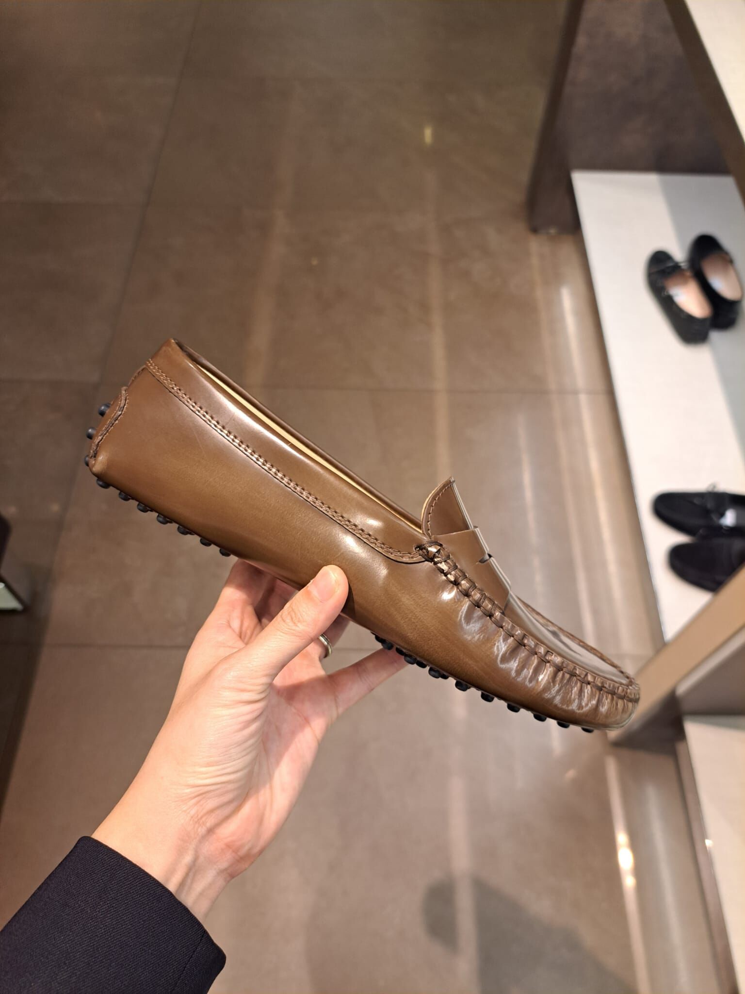 Tod's Gommini Mocassino Patent leather Loafer Brown XXW00