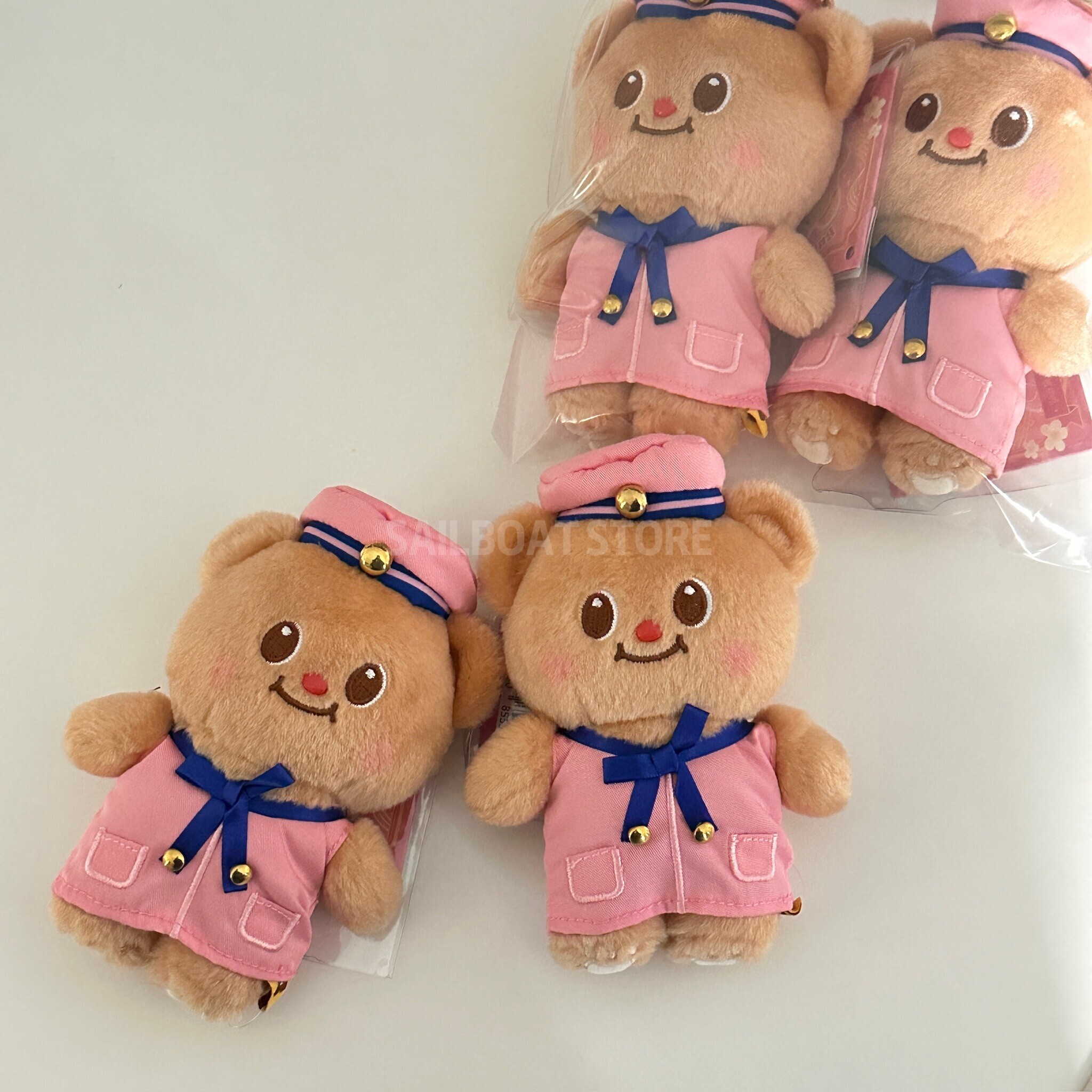 #現貨 🇹🇭泰國 黃油小熊 Butter Bear 空服員 吊飾娃娃